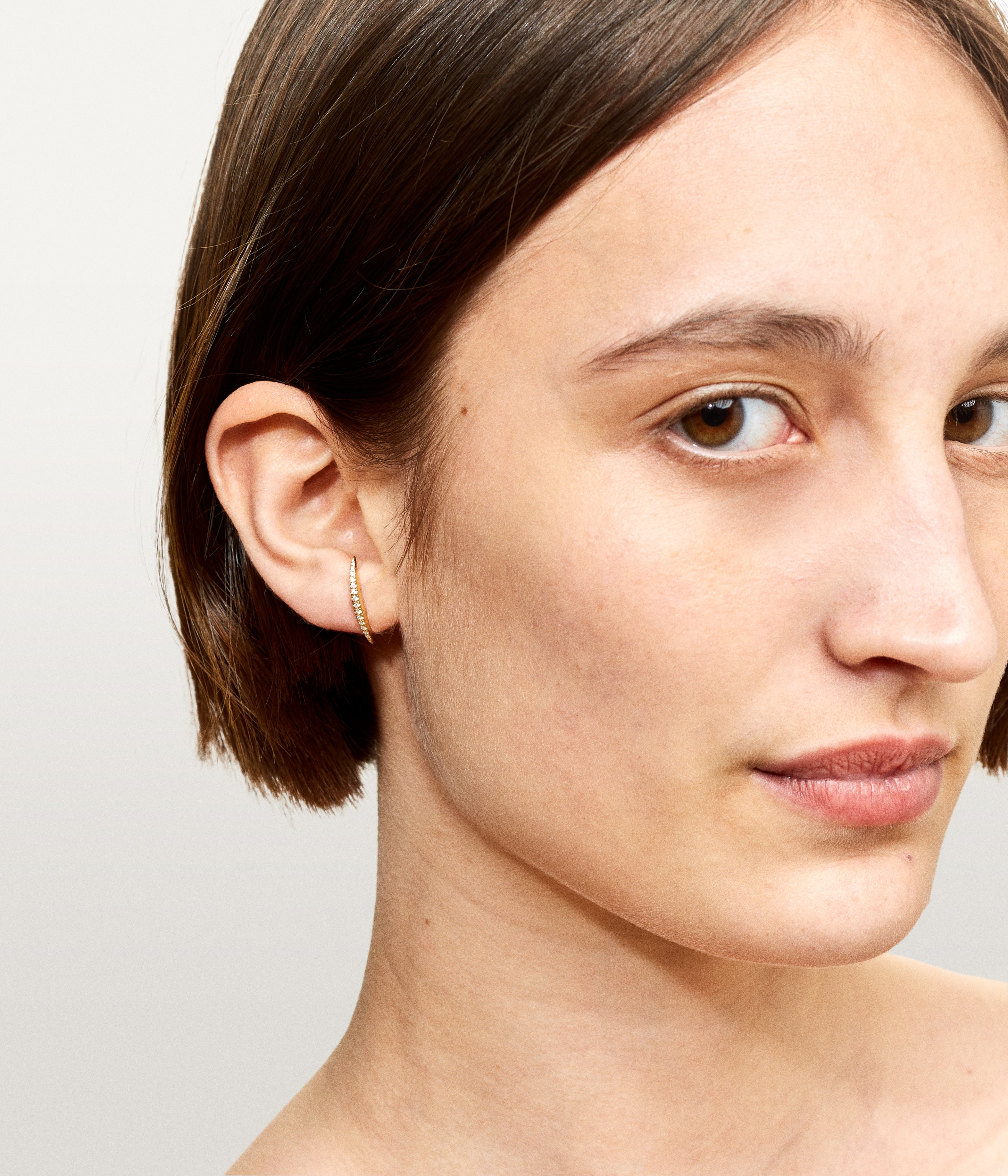 Arch Diamonds single earring