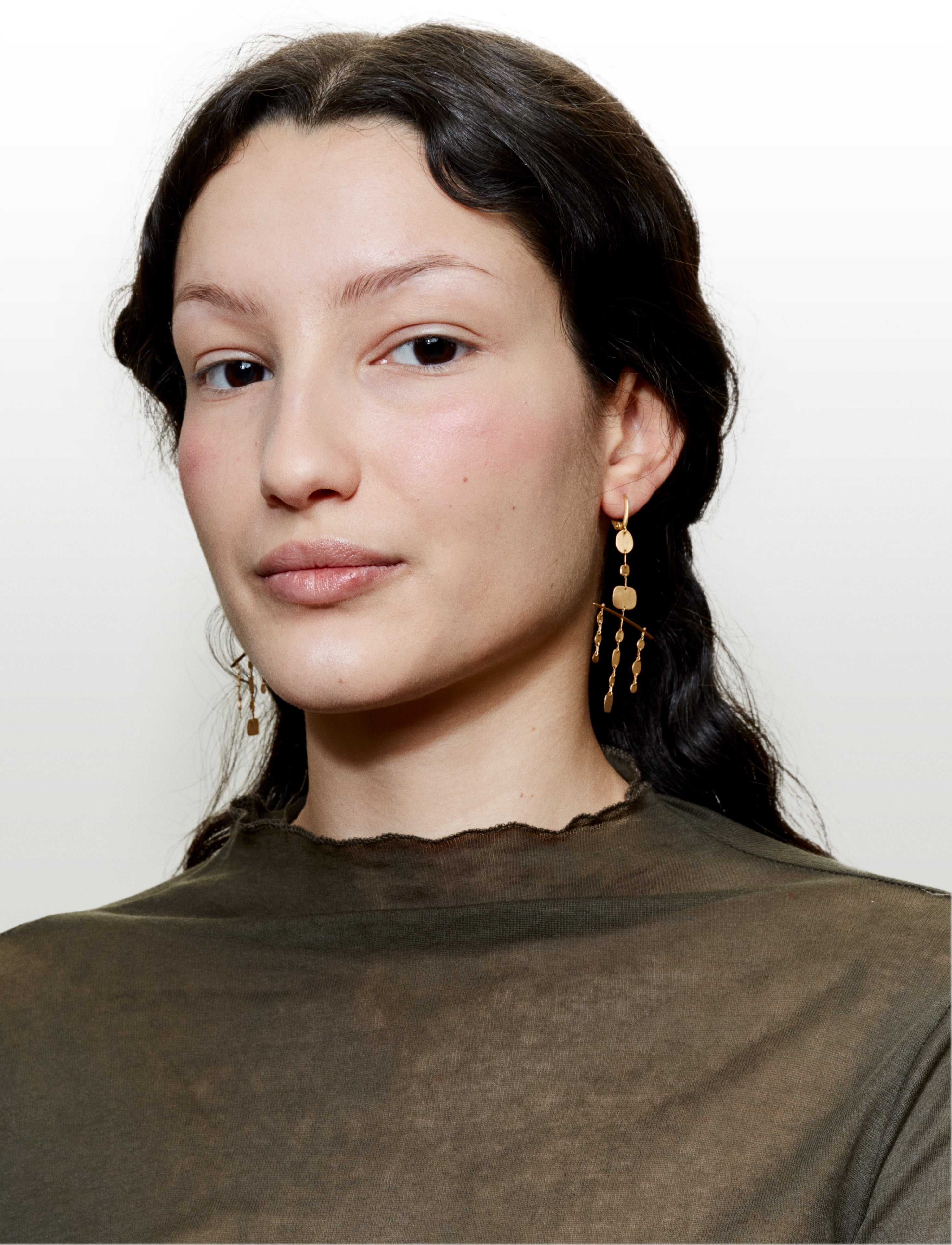 Chandelier yellow gold earrings