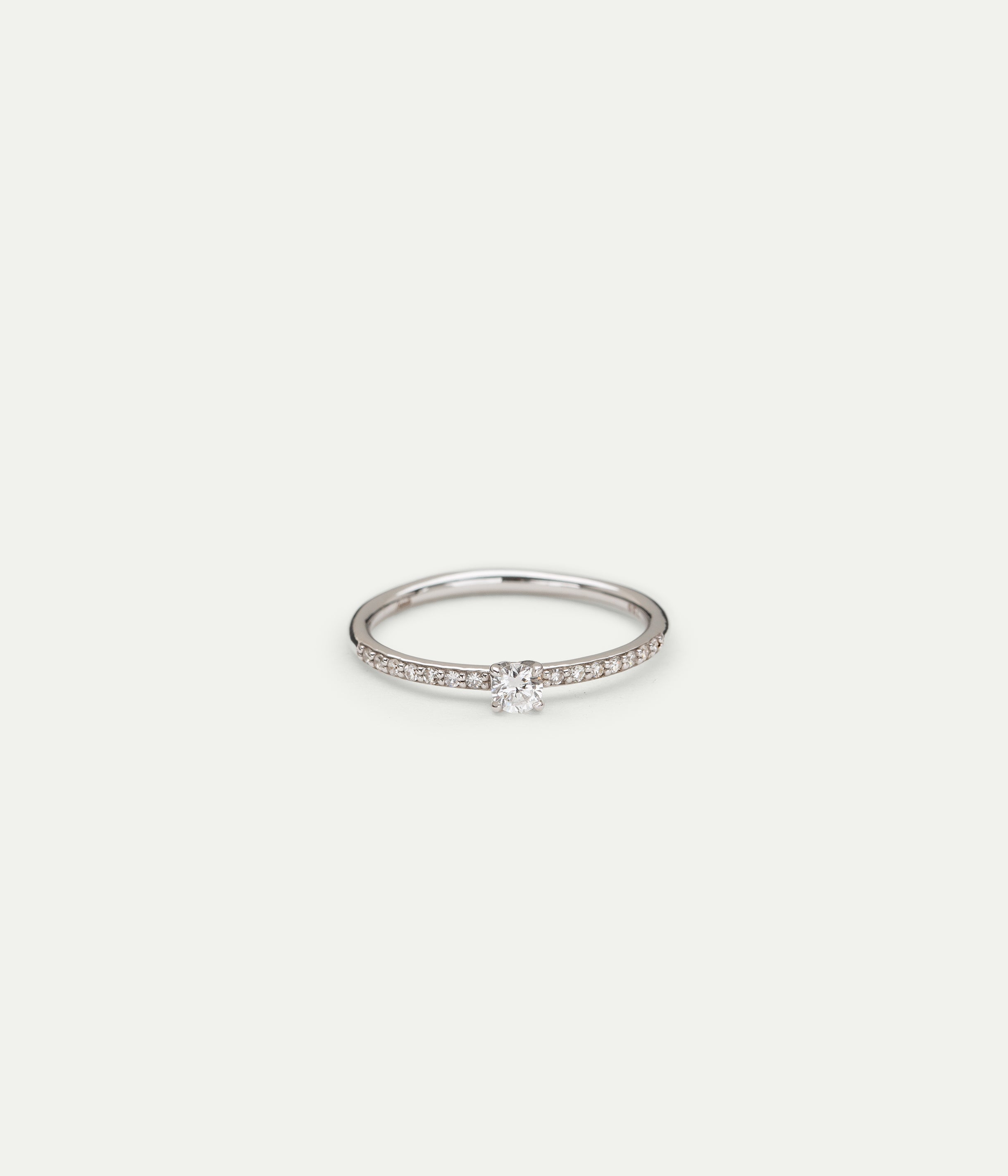 White Gold and Diamonds Solitaire Ring