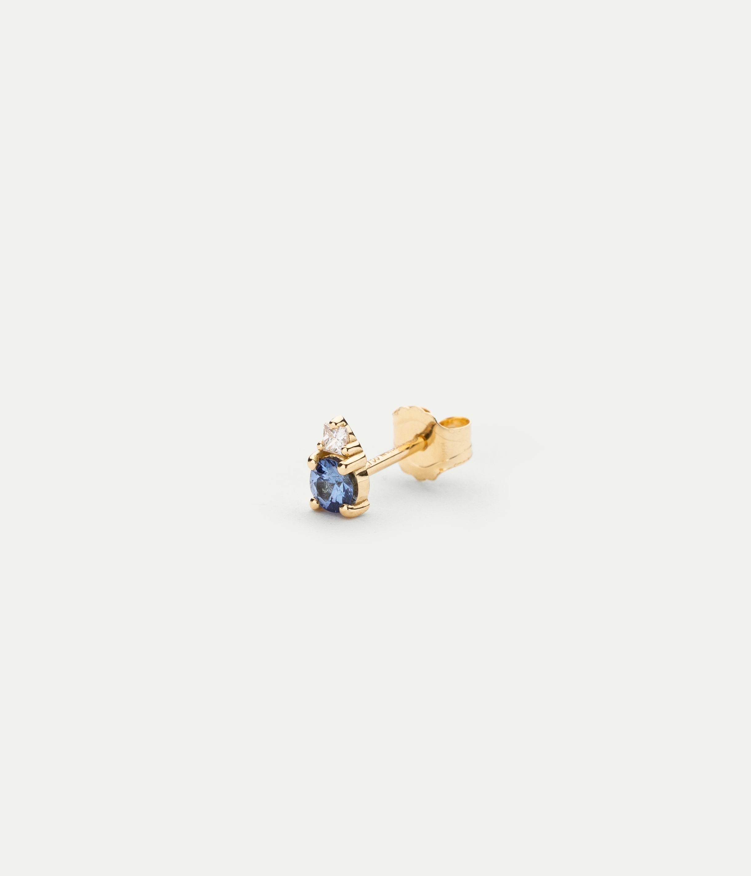 Aurore blue sapphire stud