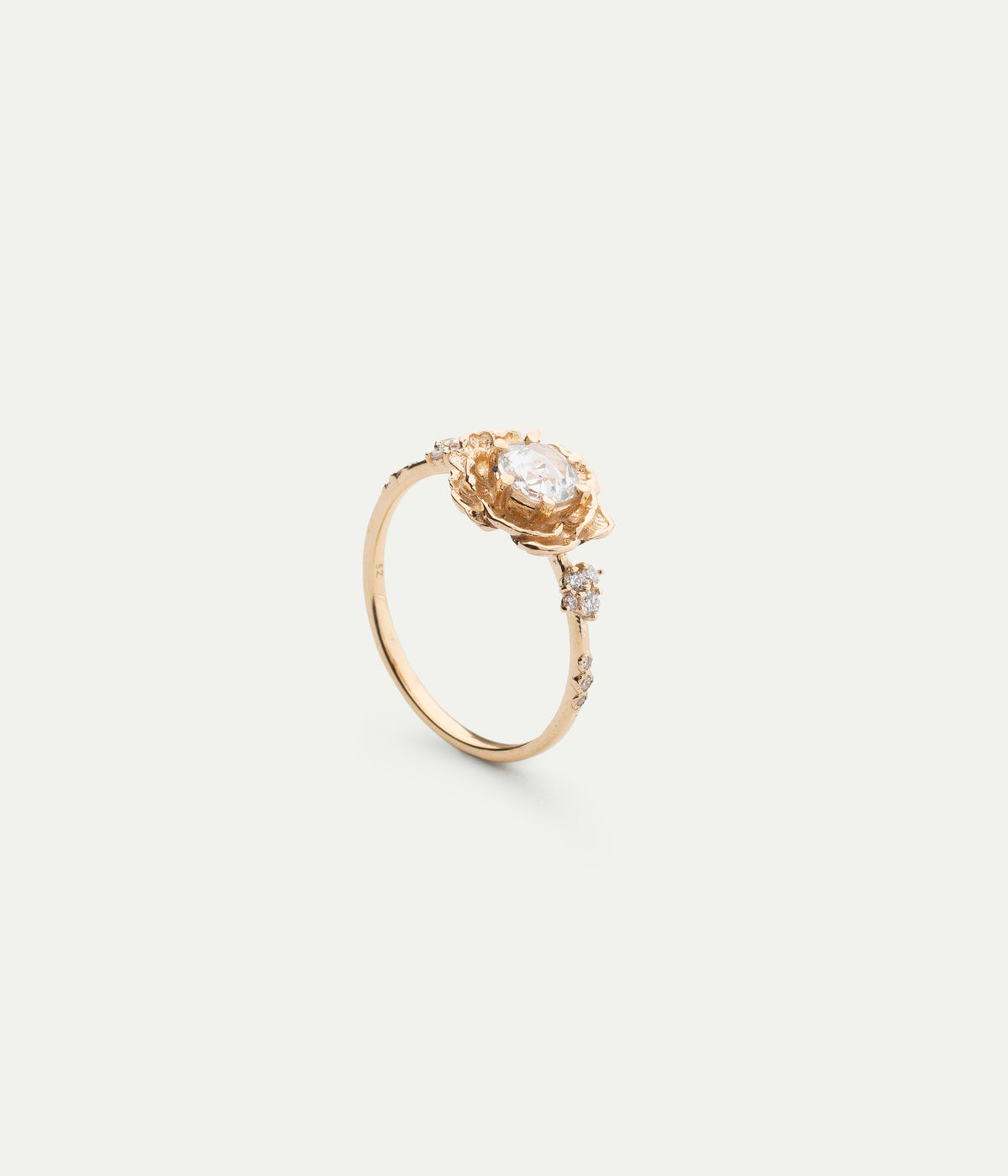 Yellow gold & diamonds Paeonia ring
