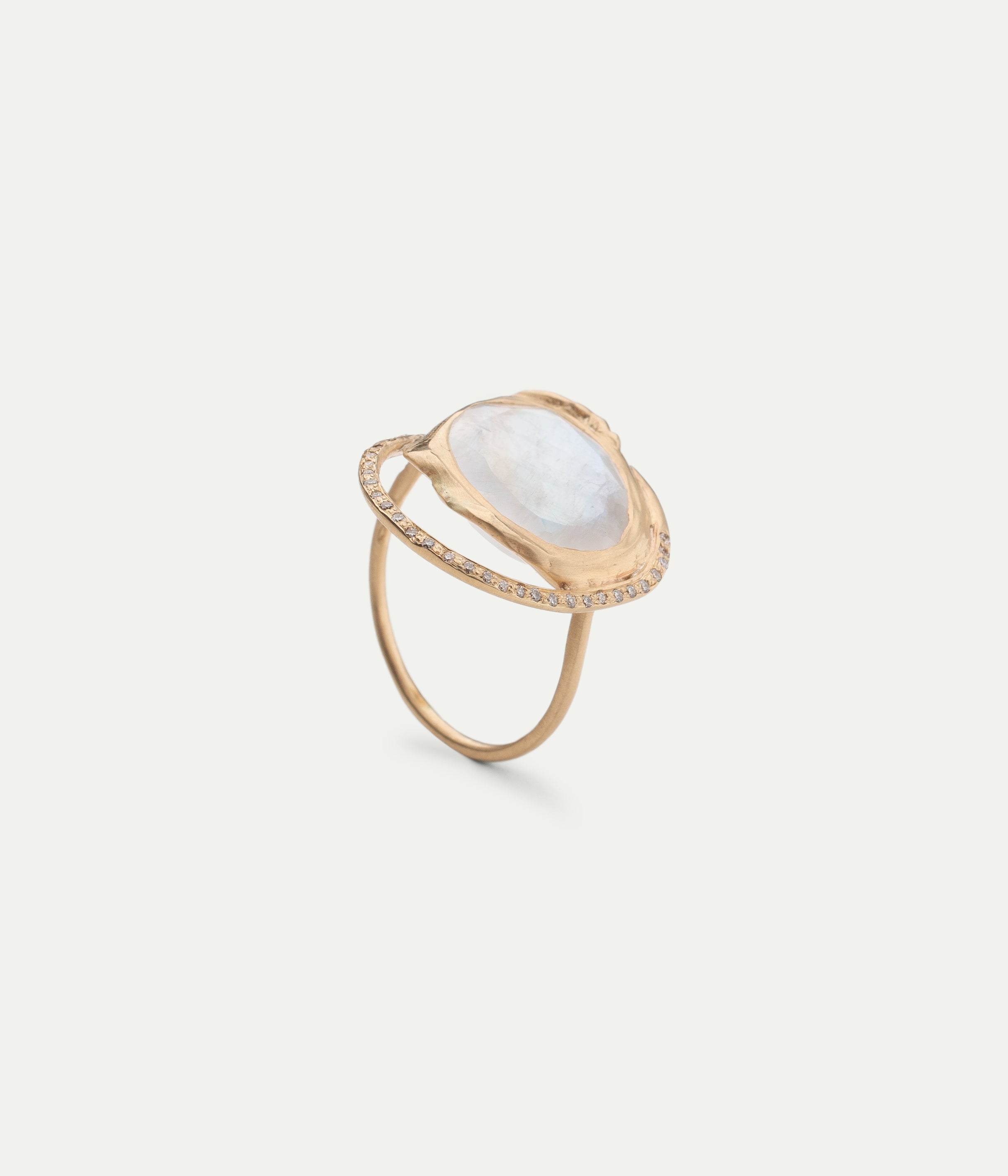 Bague Gaia pierre de lune et diamants