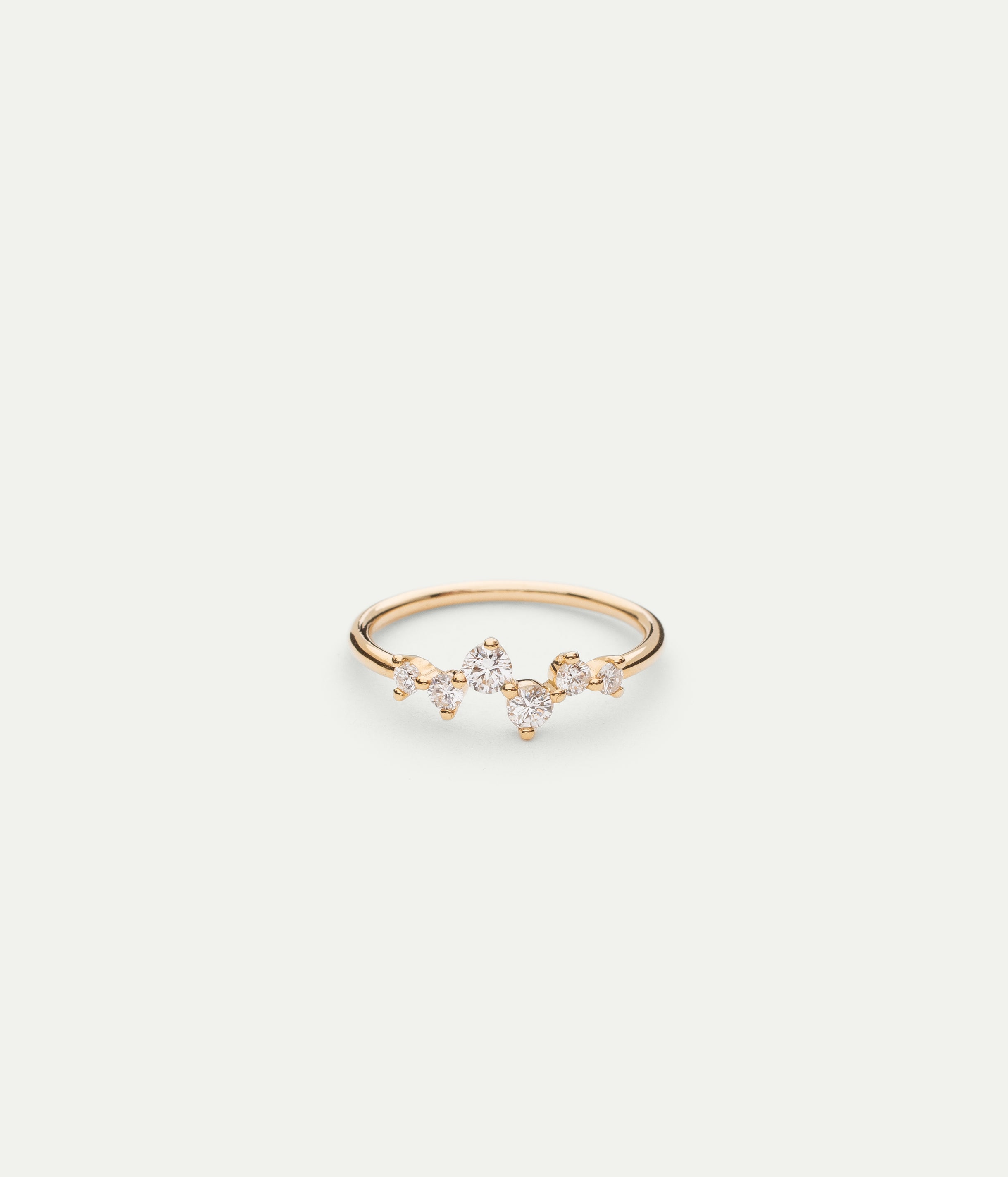 Jeanne yellow gold and diamonds ring