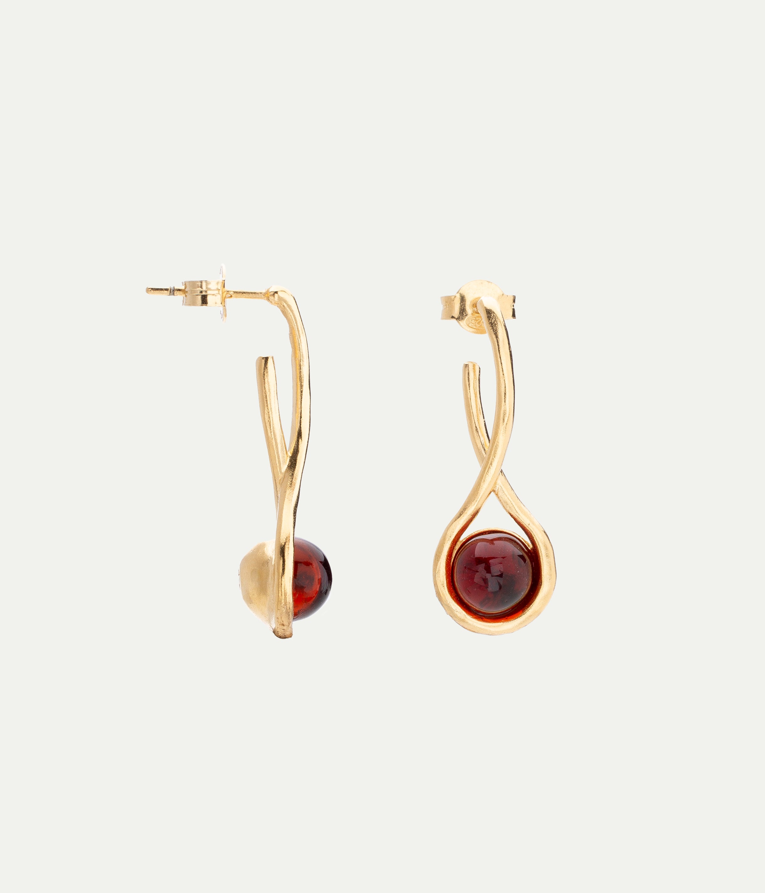 Boucles d'oreilles Dormeuses verre rouge foncé