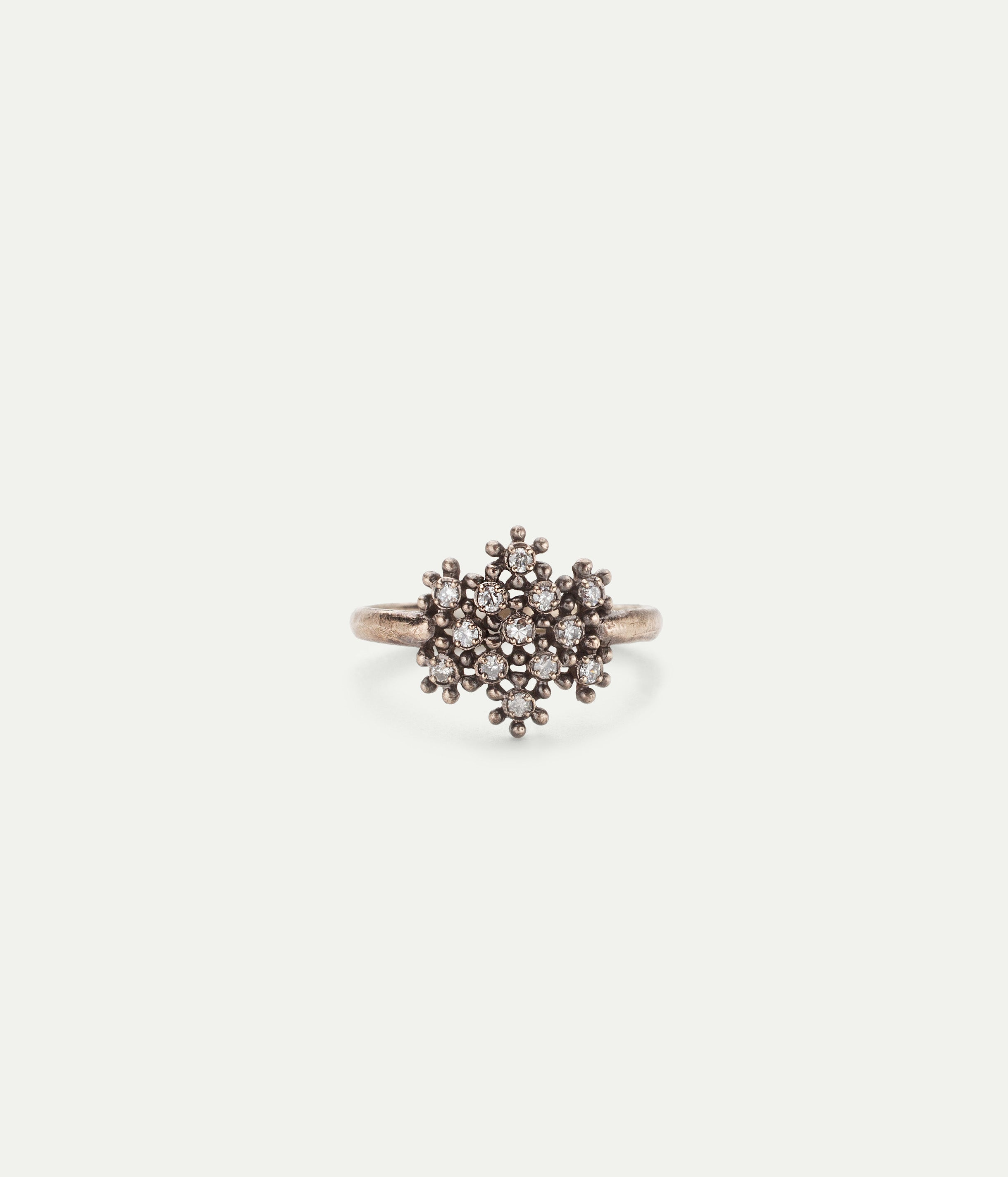 Neige white gold and diamonds ring