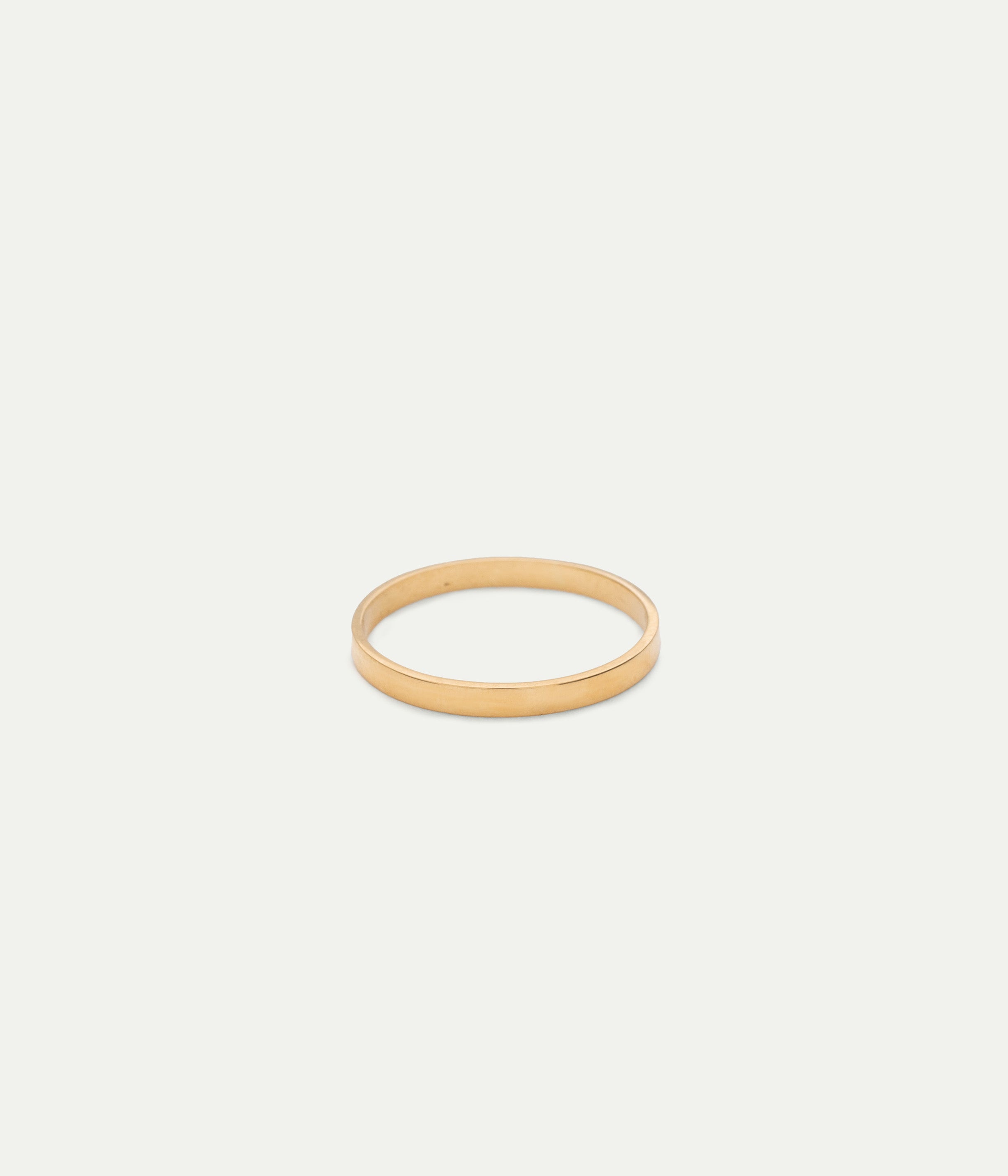 Pinky yellow gold band