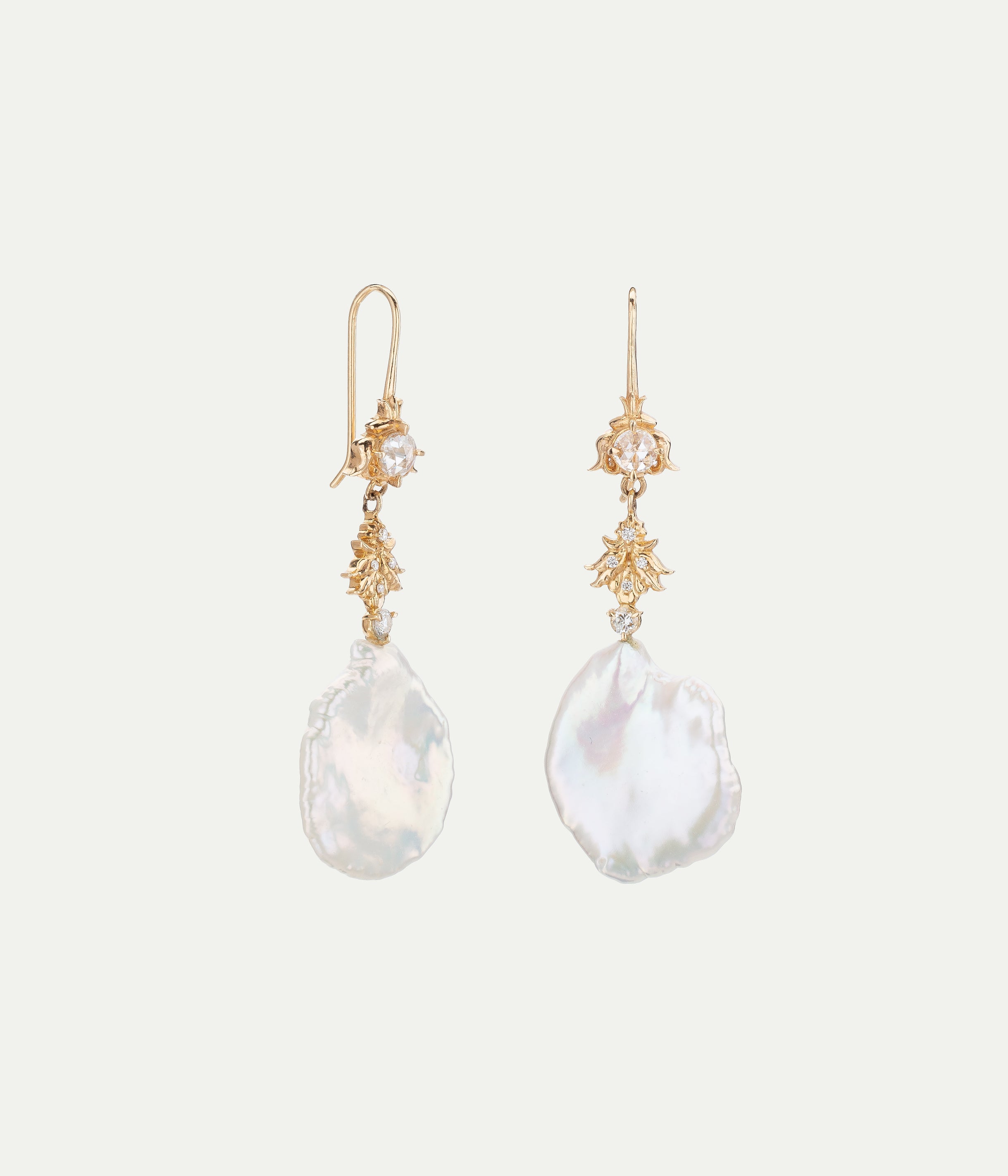 Boon pearl earrings