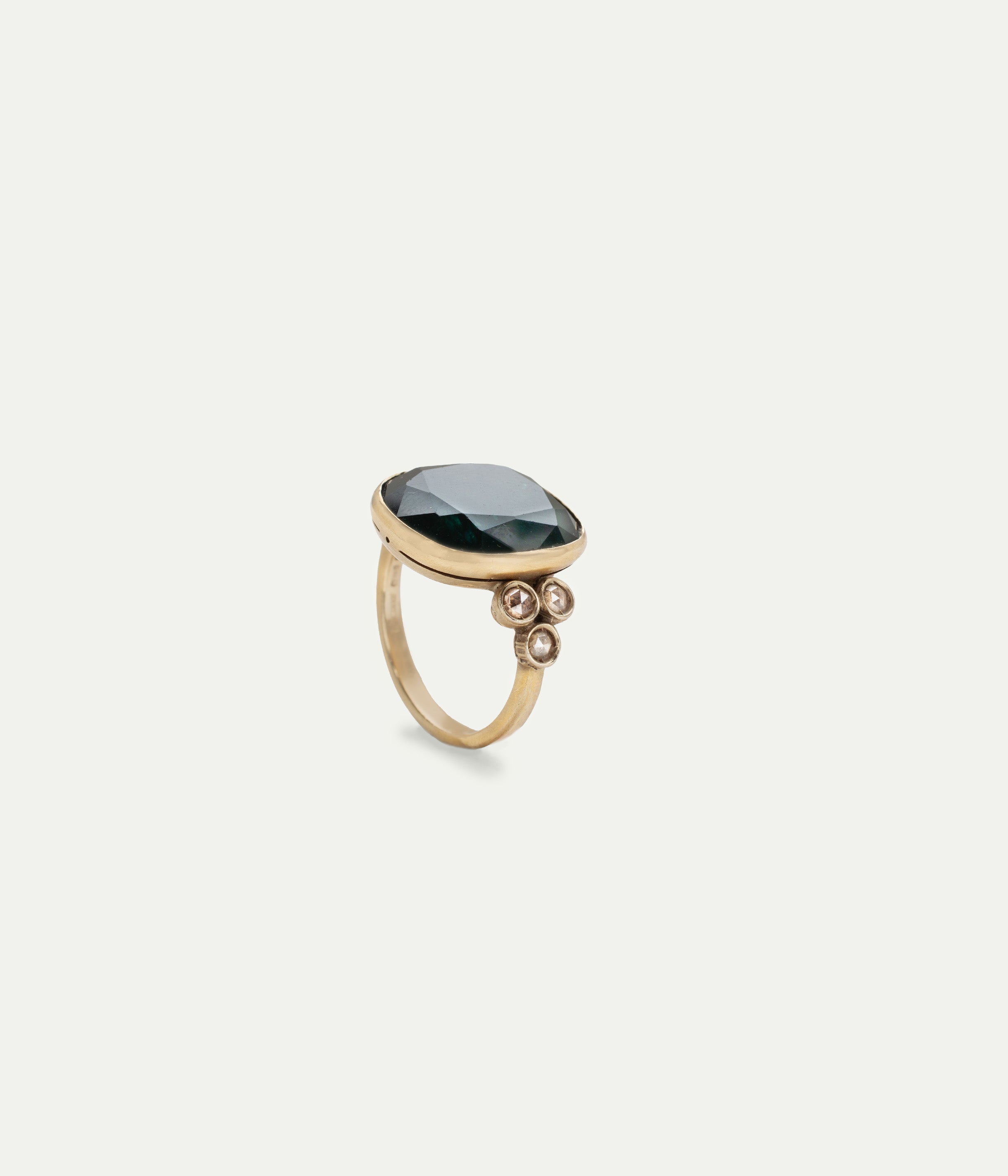 Beauty Simple Carre Tourmaline ring
