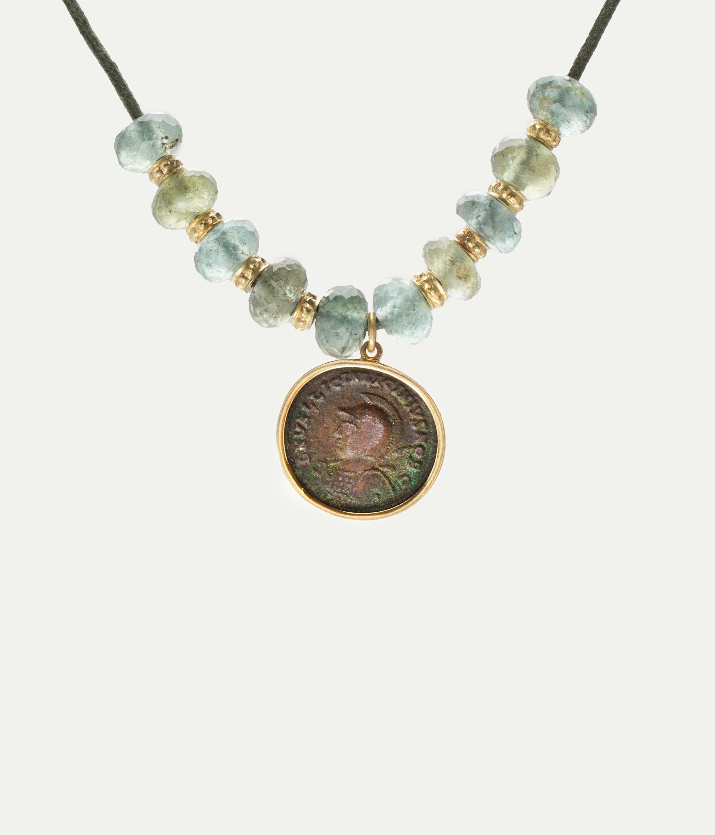 Collier Antique Bronze Coin Aigue marine