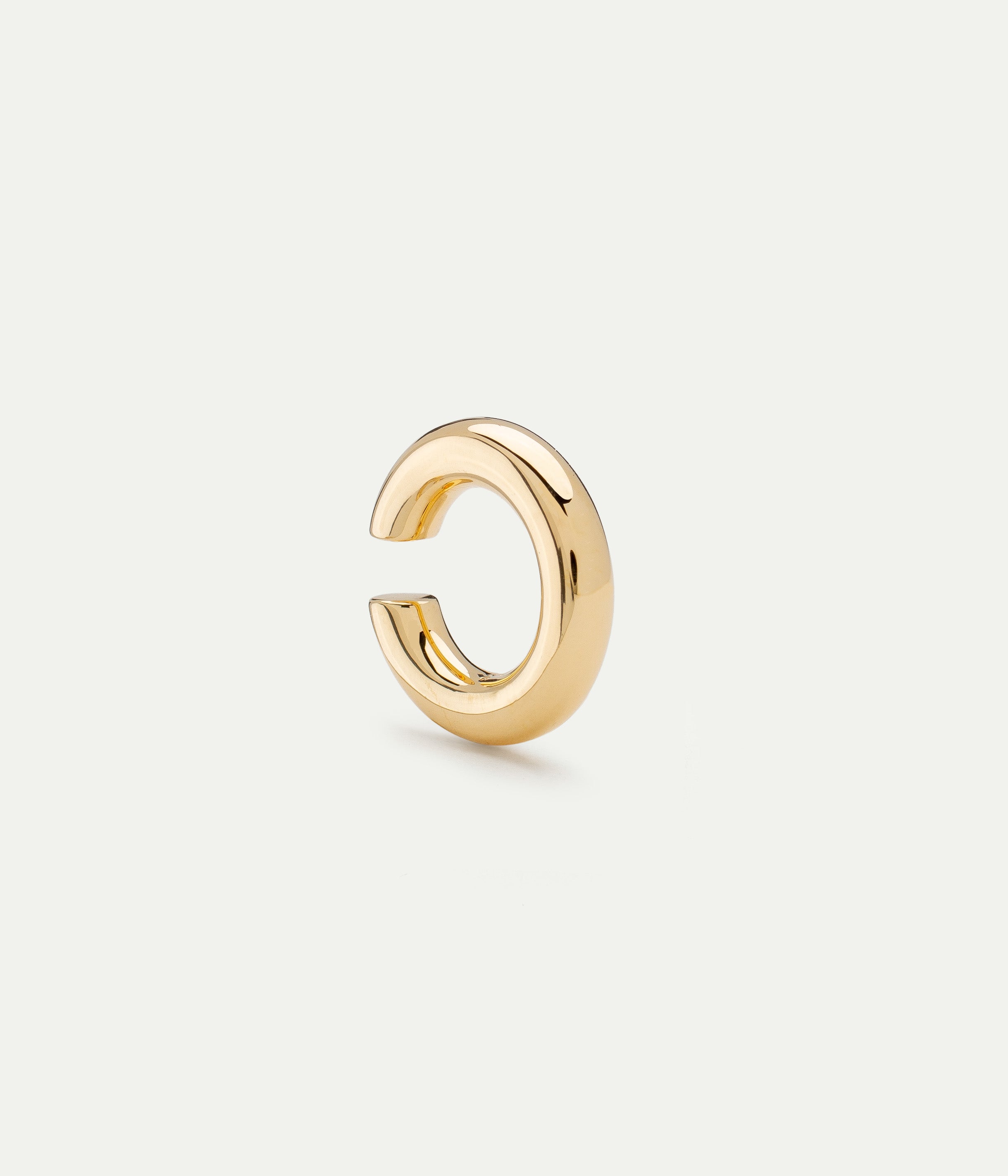 Chunky gold-plated earcuff