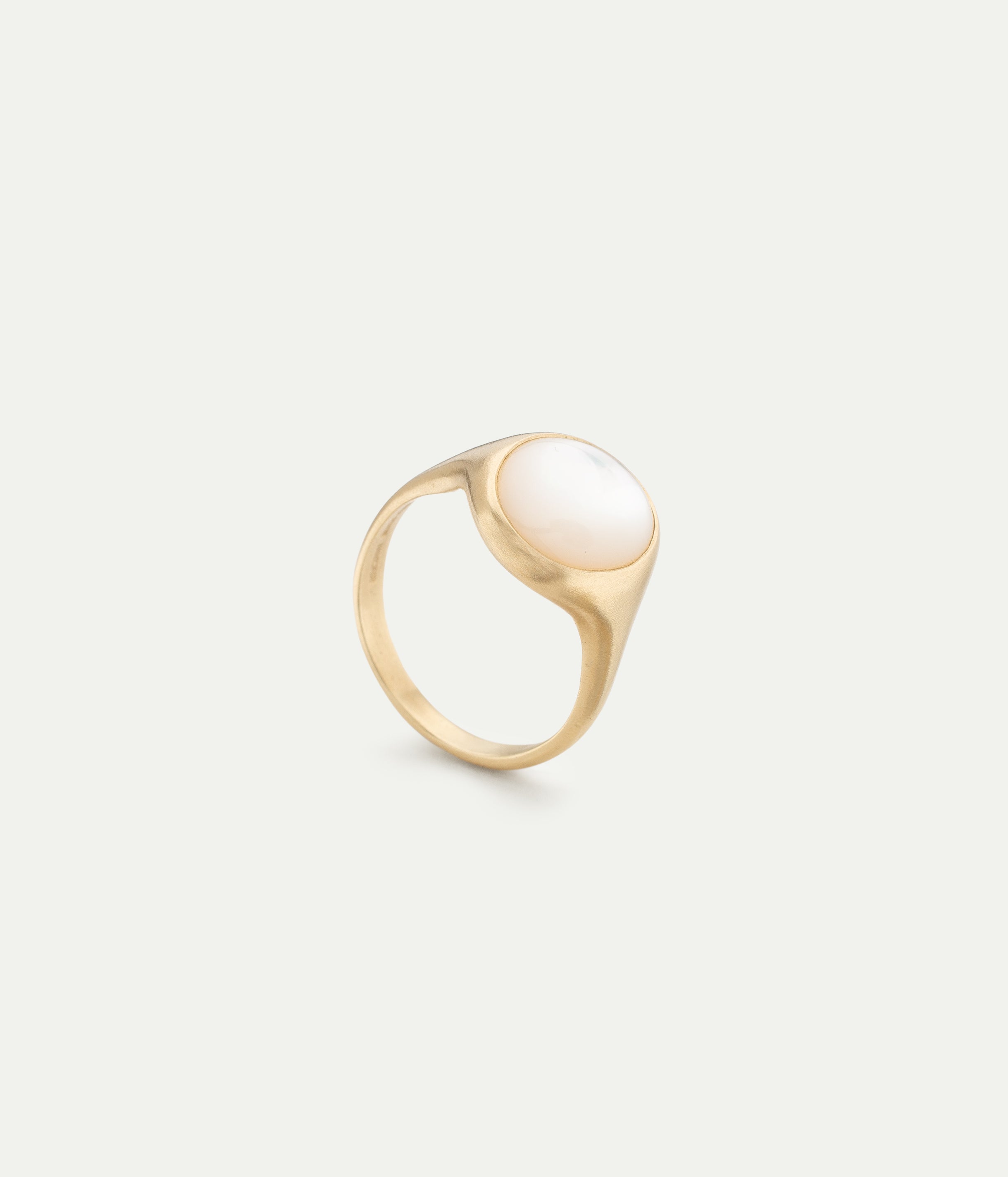 Bague Medea Son nacre blanche
