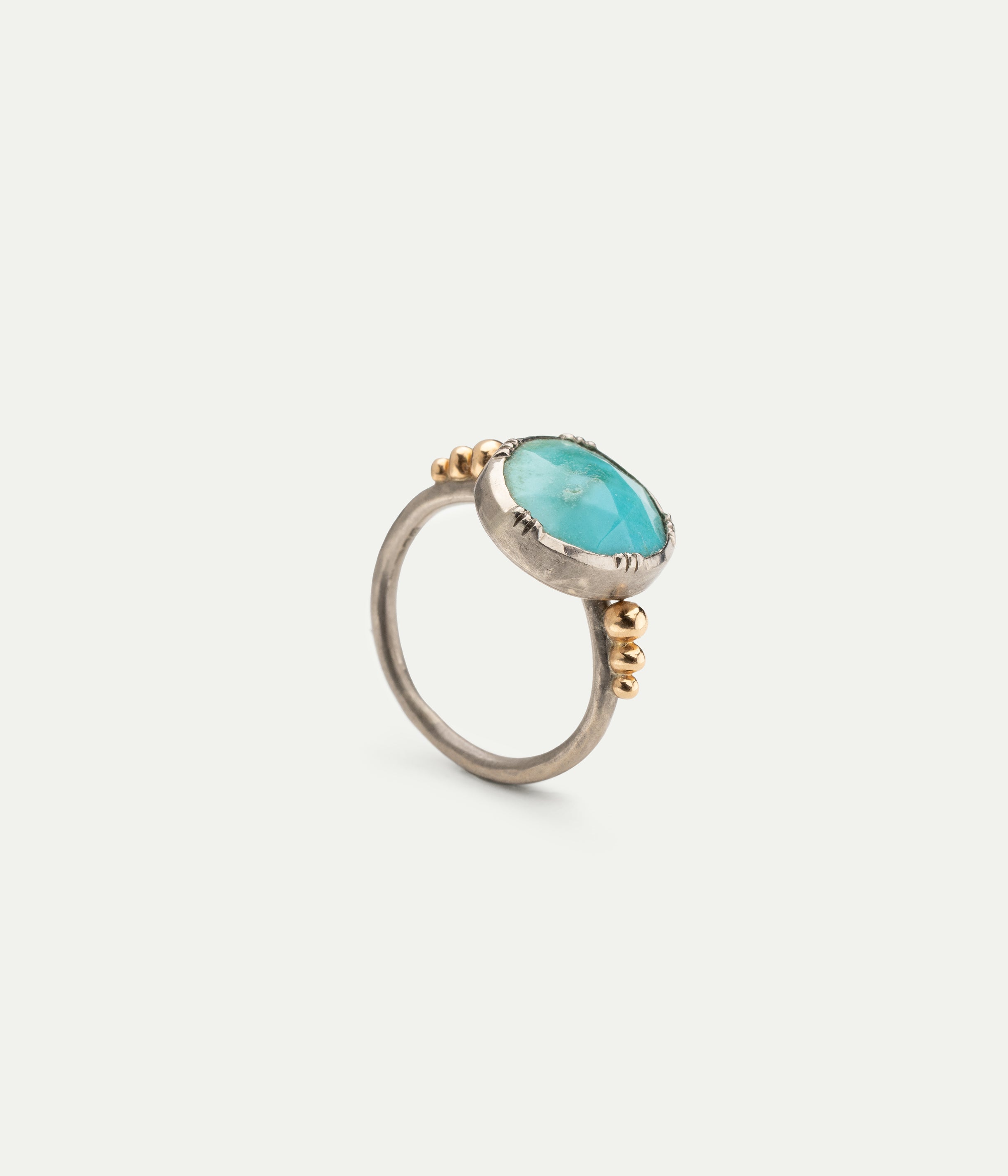 Bague turquoise or gris