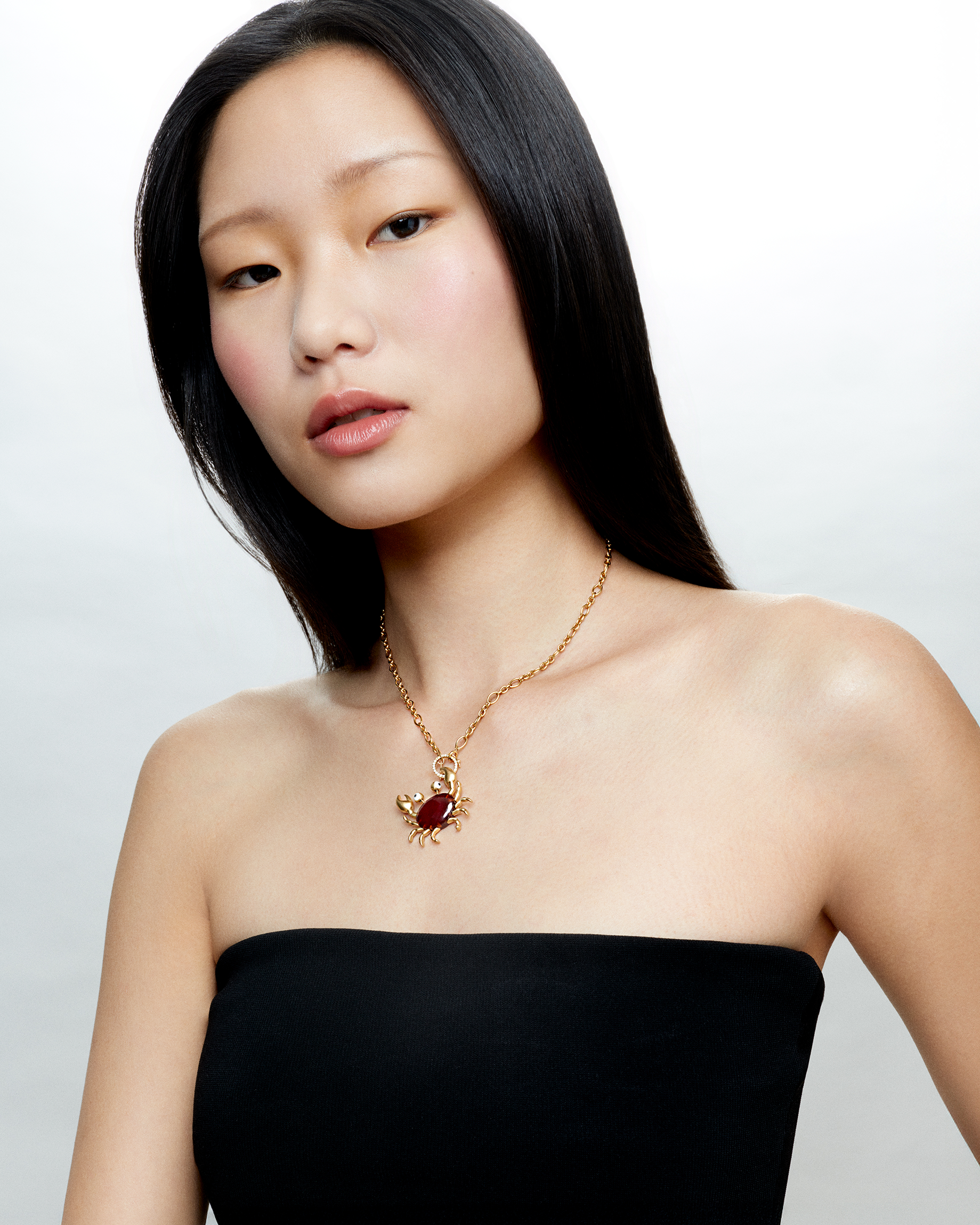 Crab pendant