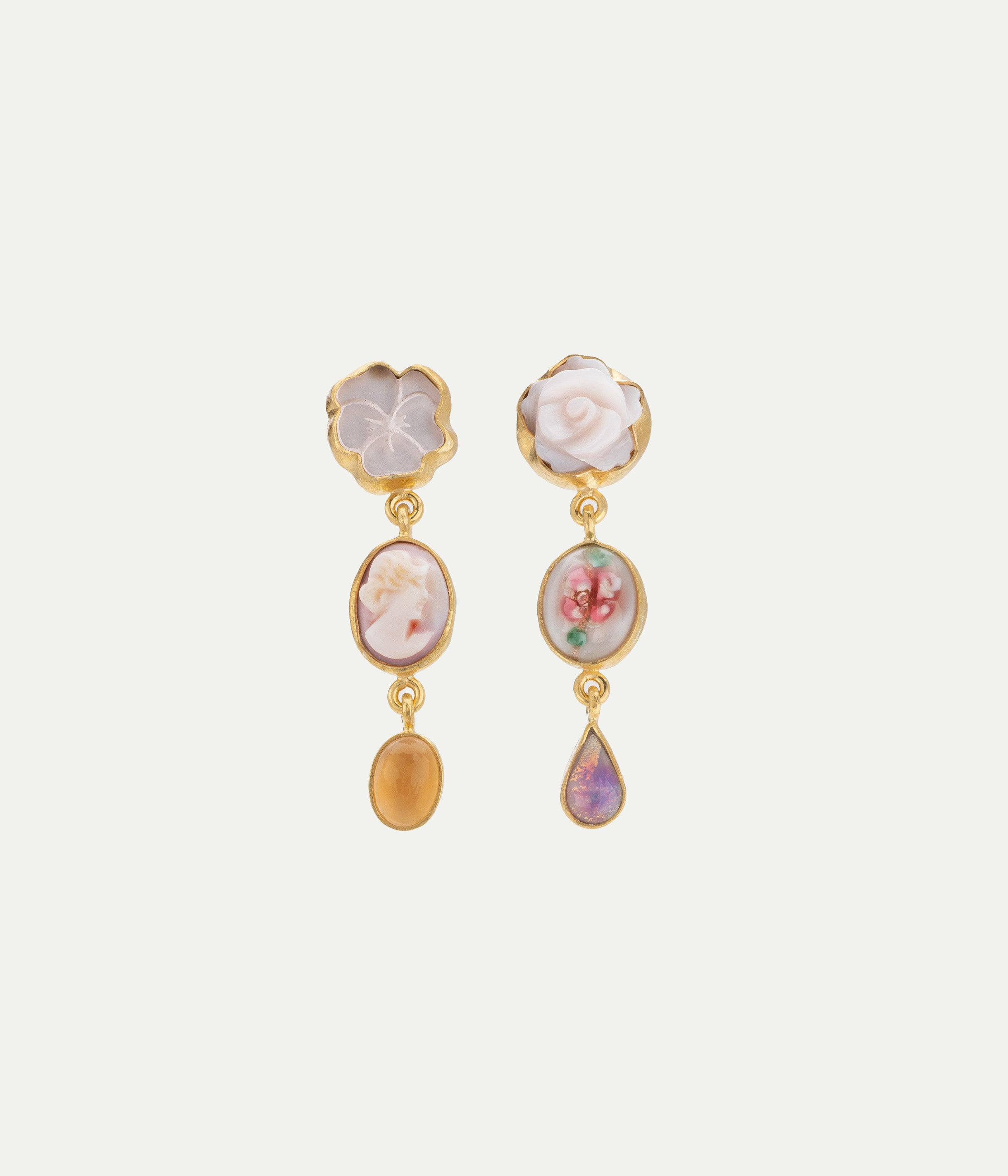 Boucles d'oreilles Three Charm Moving Drop Calcédoine