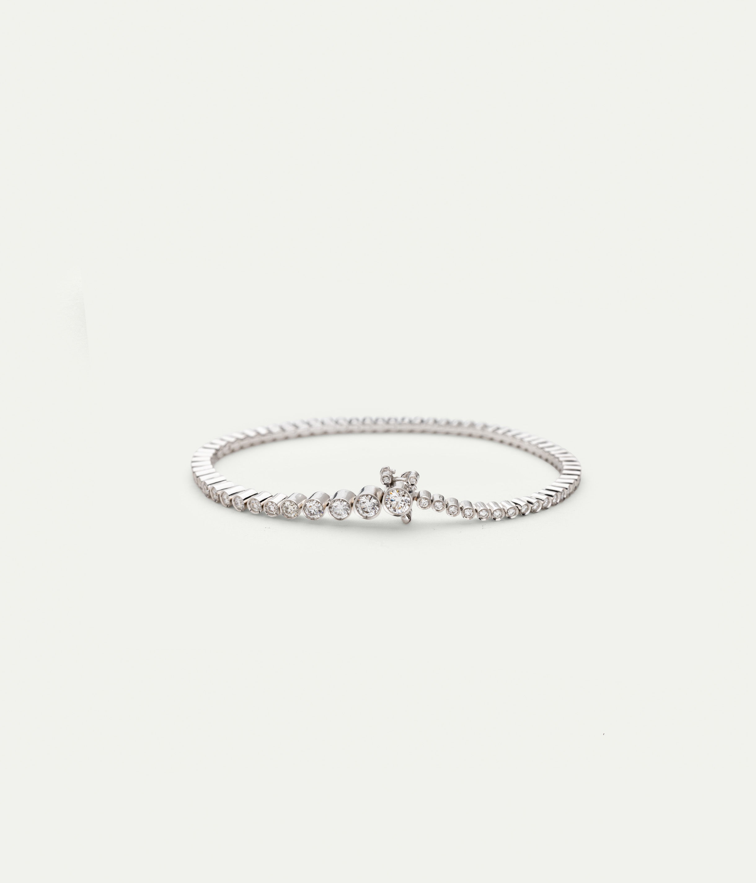 Bracelet de Tennis Classique or gris et diamants