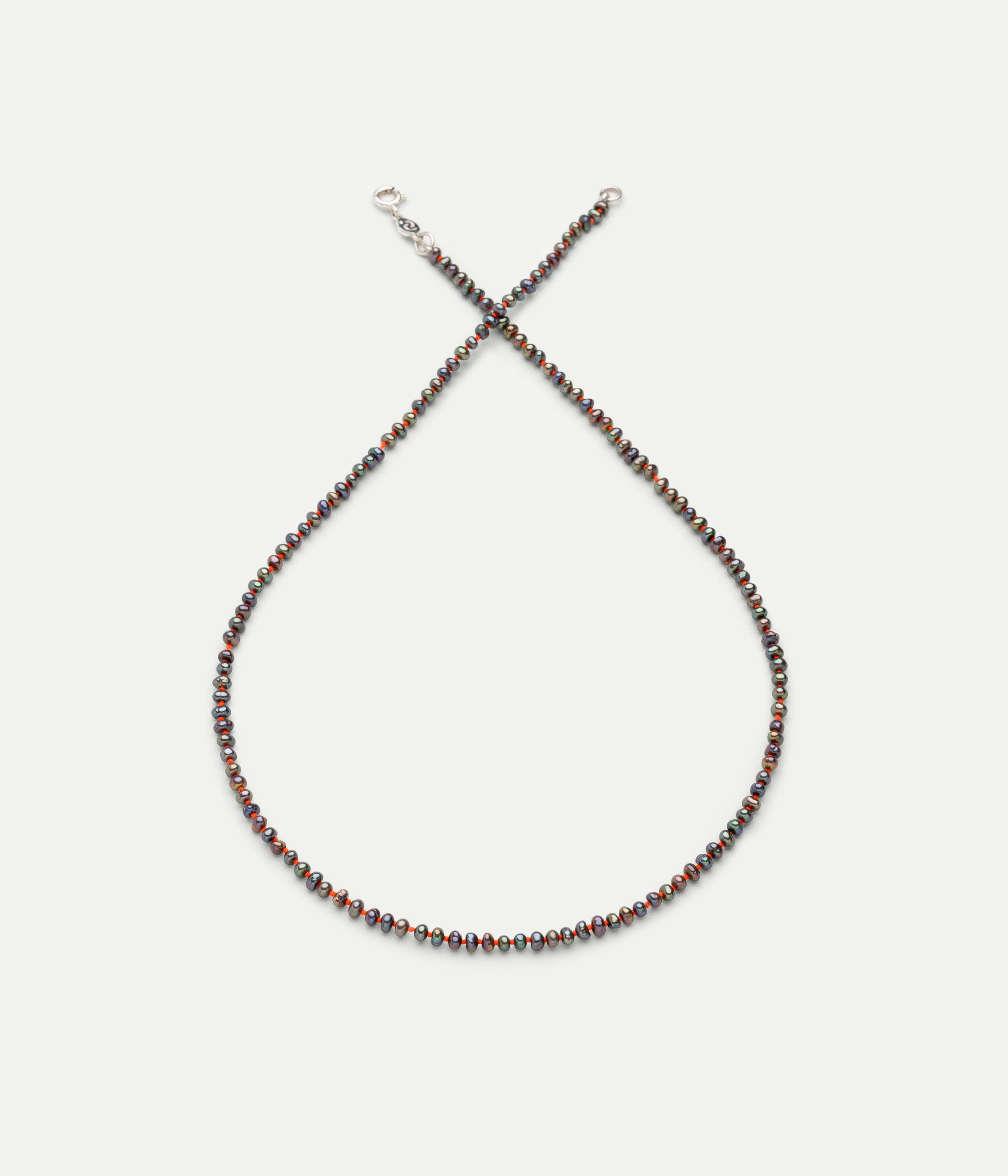 Mini Soga black and coral necklace