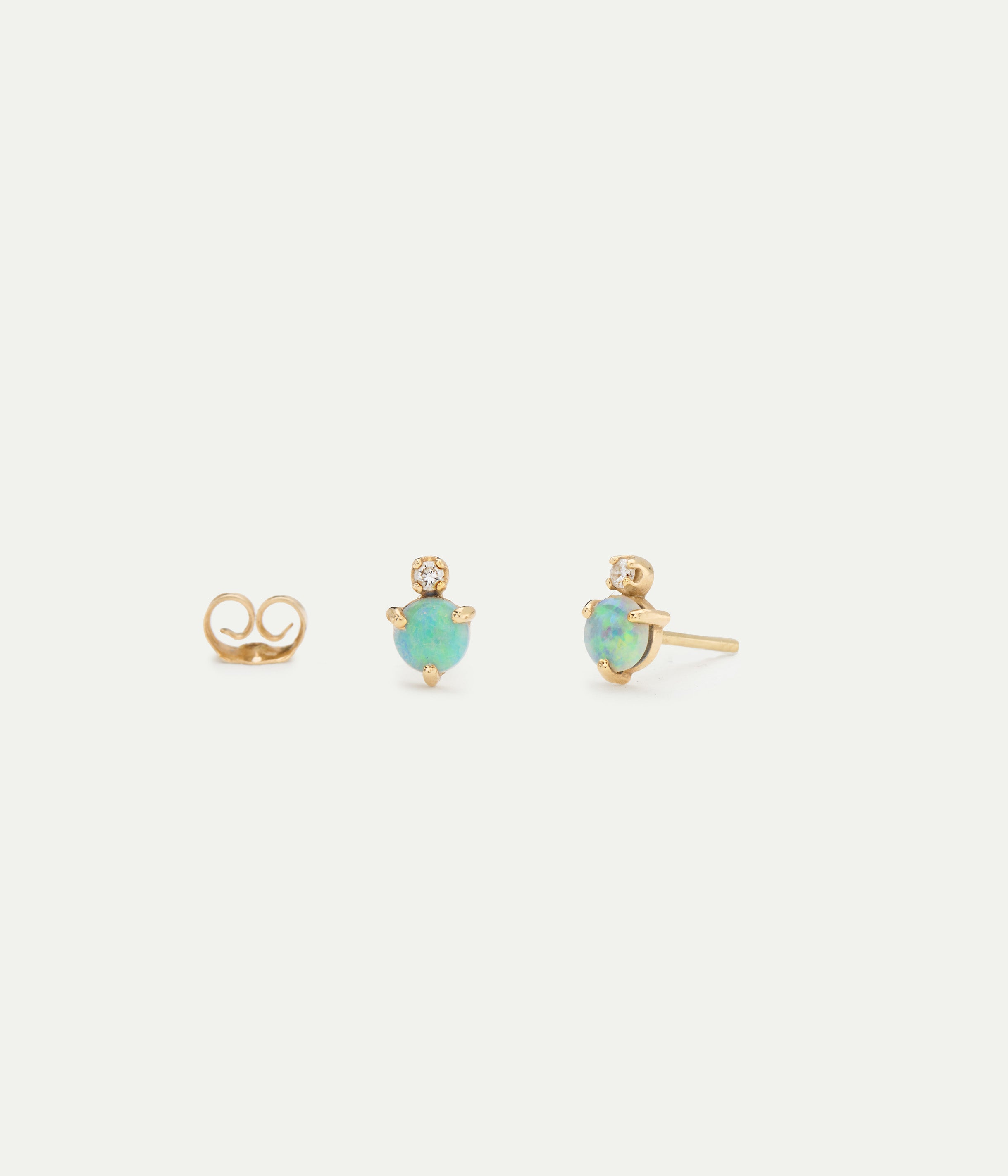 Boucles d'oreilles Classic opale et diamant