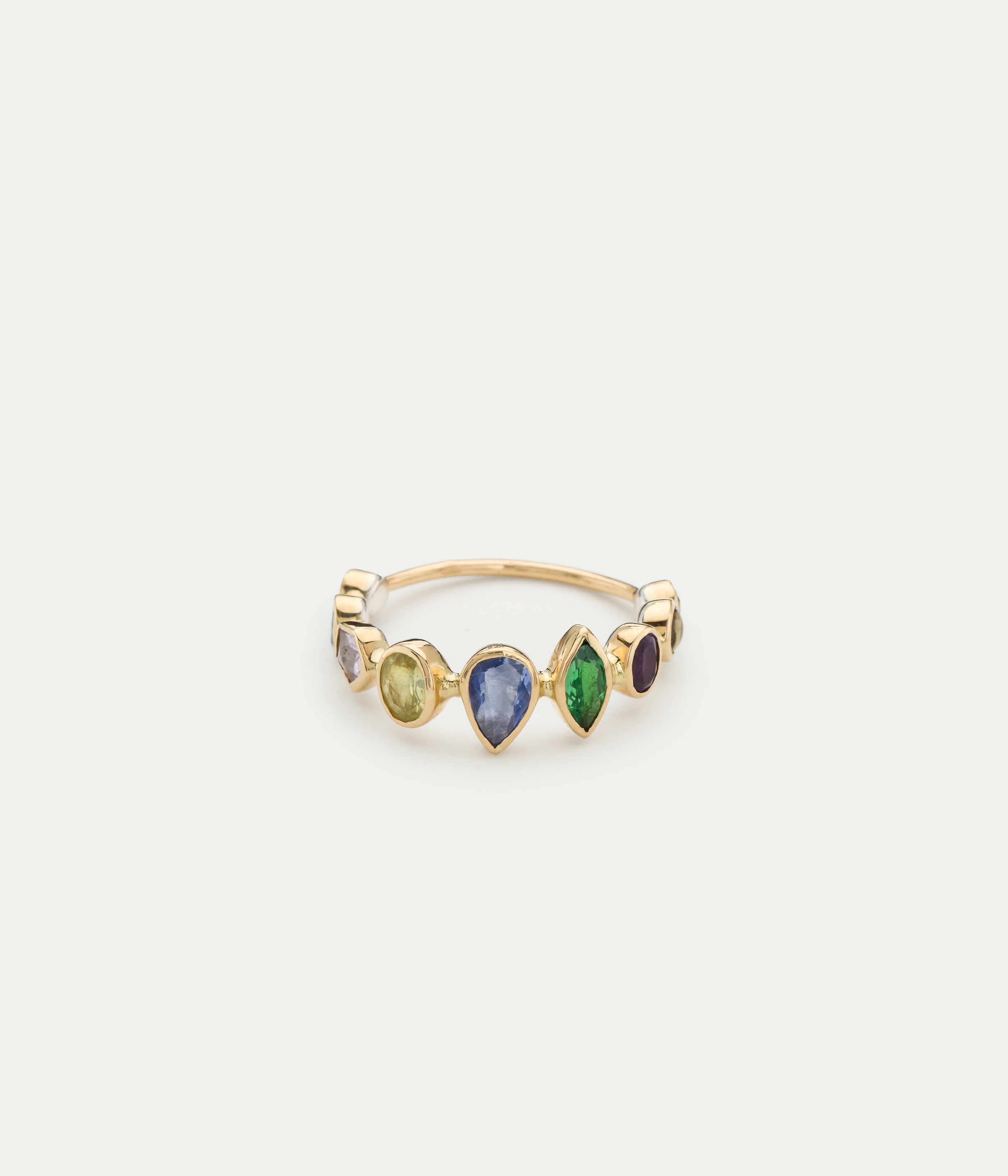 Souriante Sapphire and Chrysoberyl ring