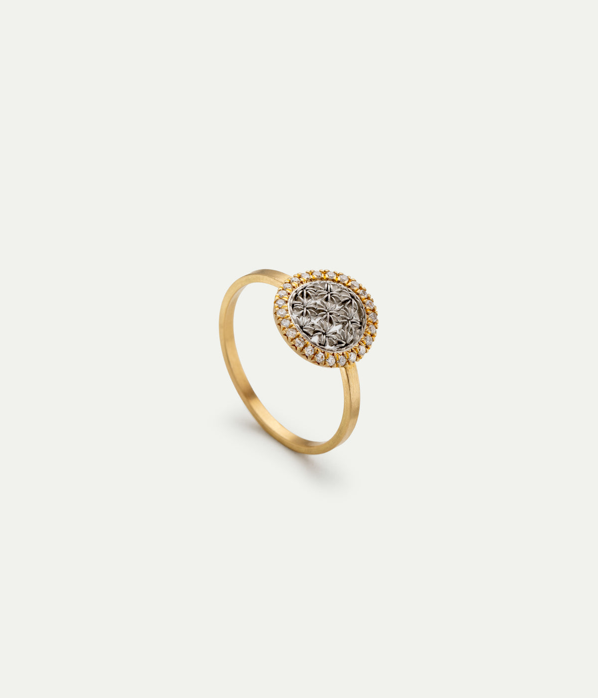 Damask ring