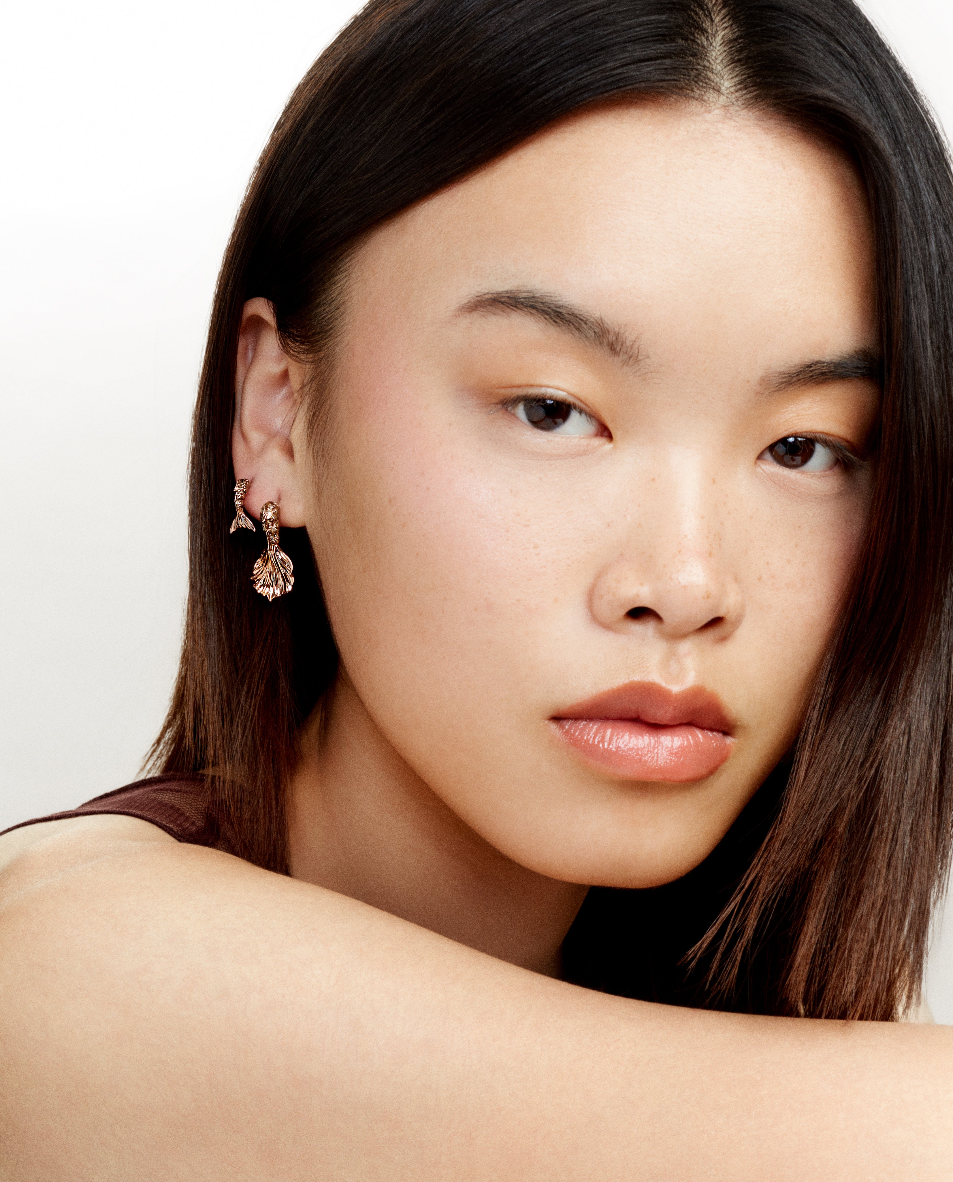 Mermaid Splash Brown diamonds Stud