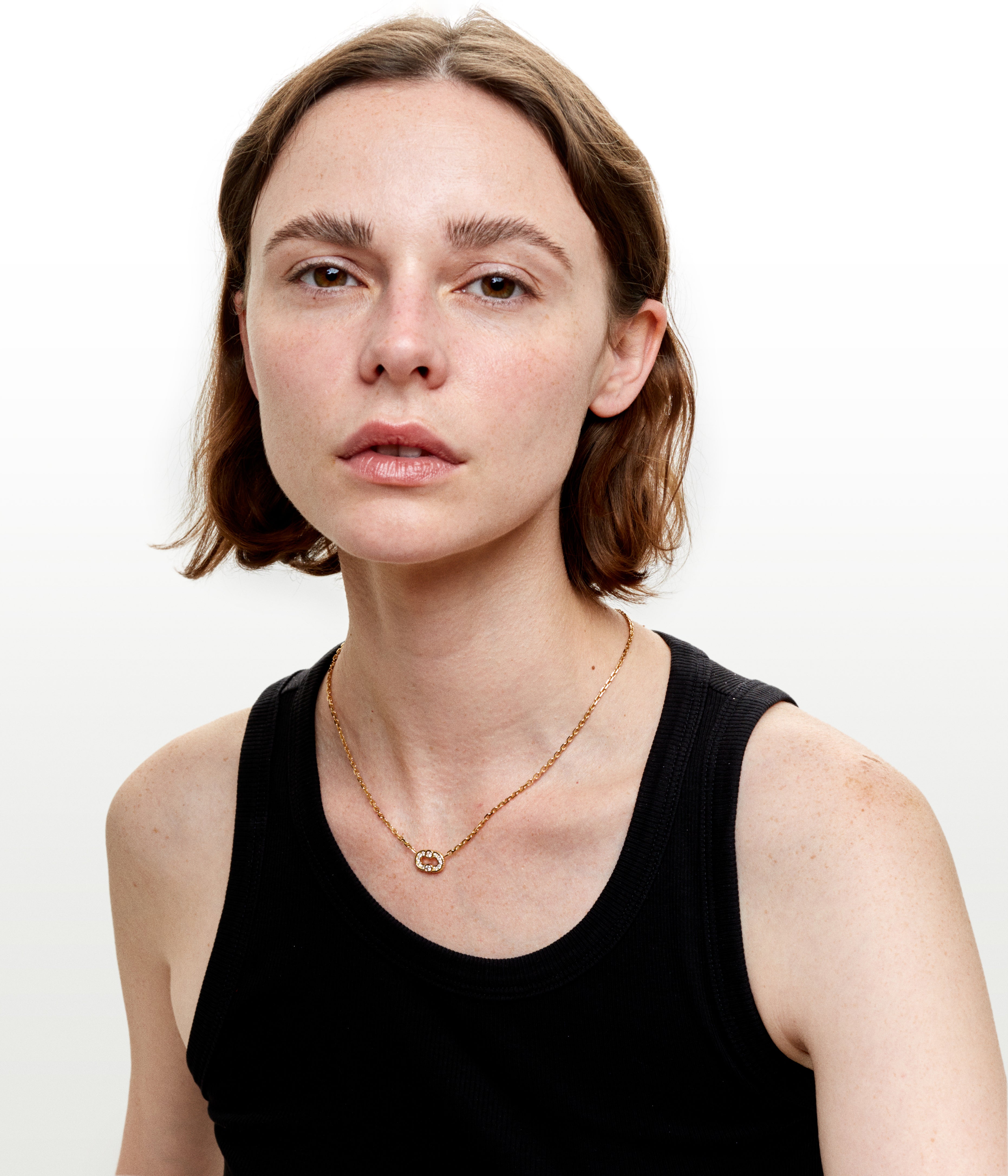 Magnetic diamond necklace