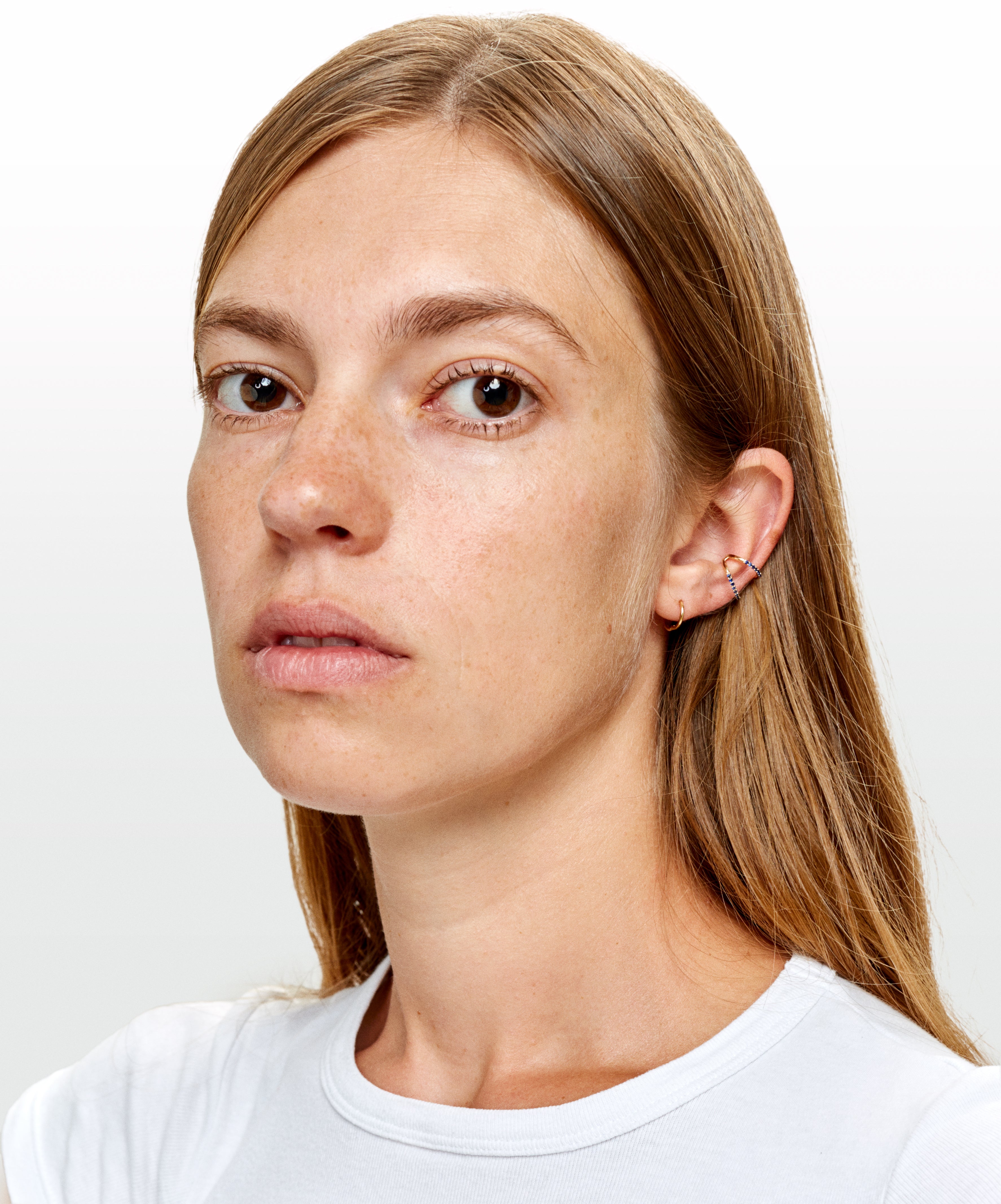 Melina Rich blue sapphires earcuff