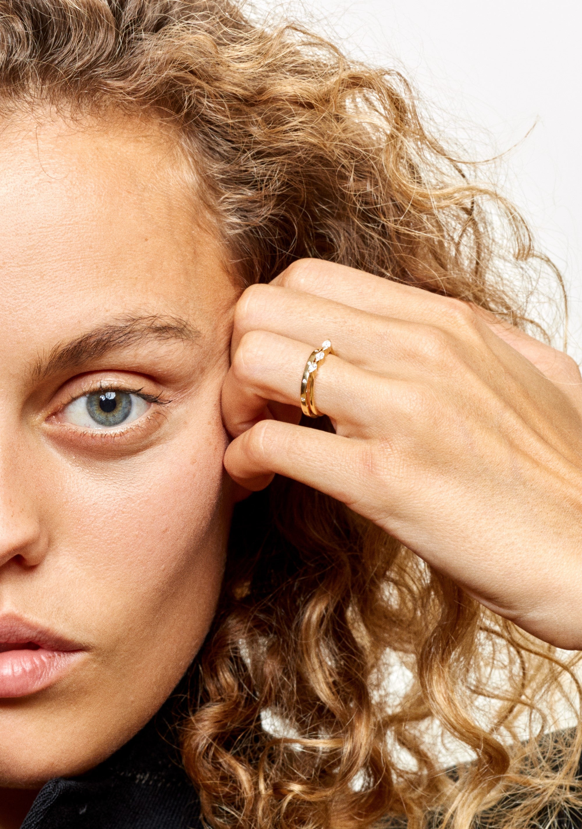 Stellar diamonds ring