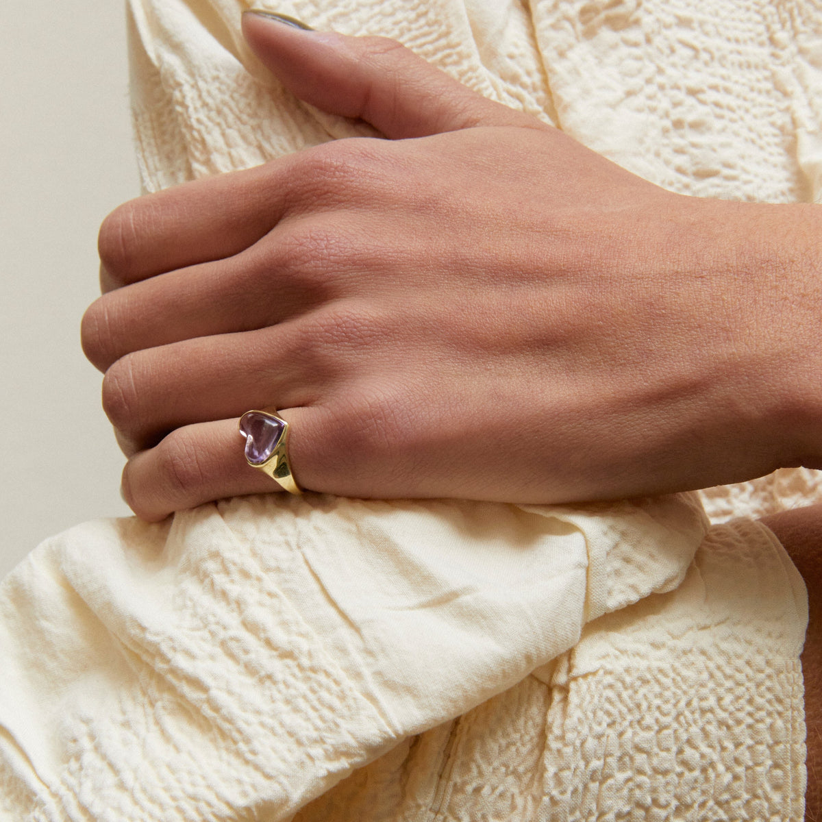 Amethyst love lollipop mini ring