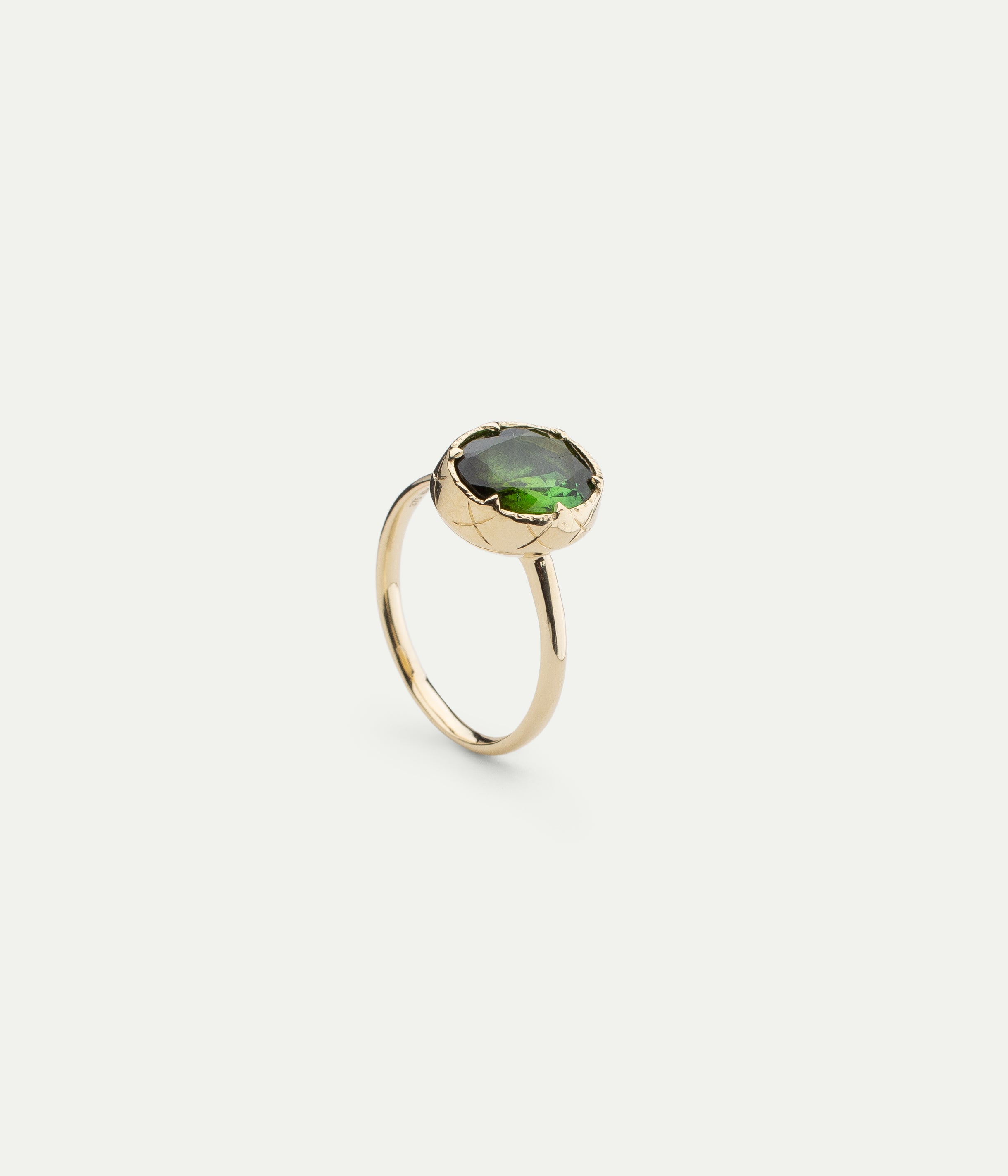Jelly Green Tourmaline 2.60 cts Ring