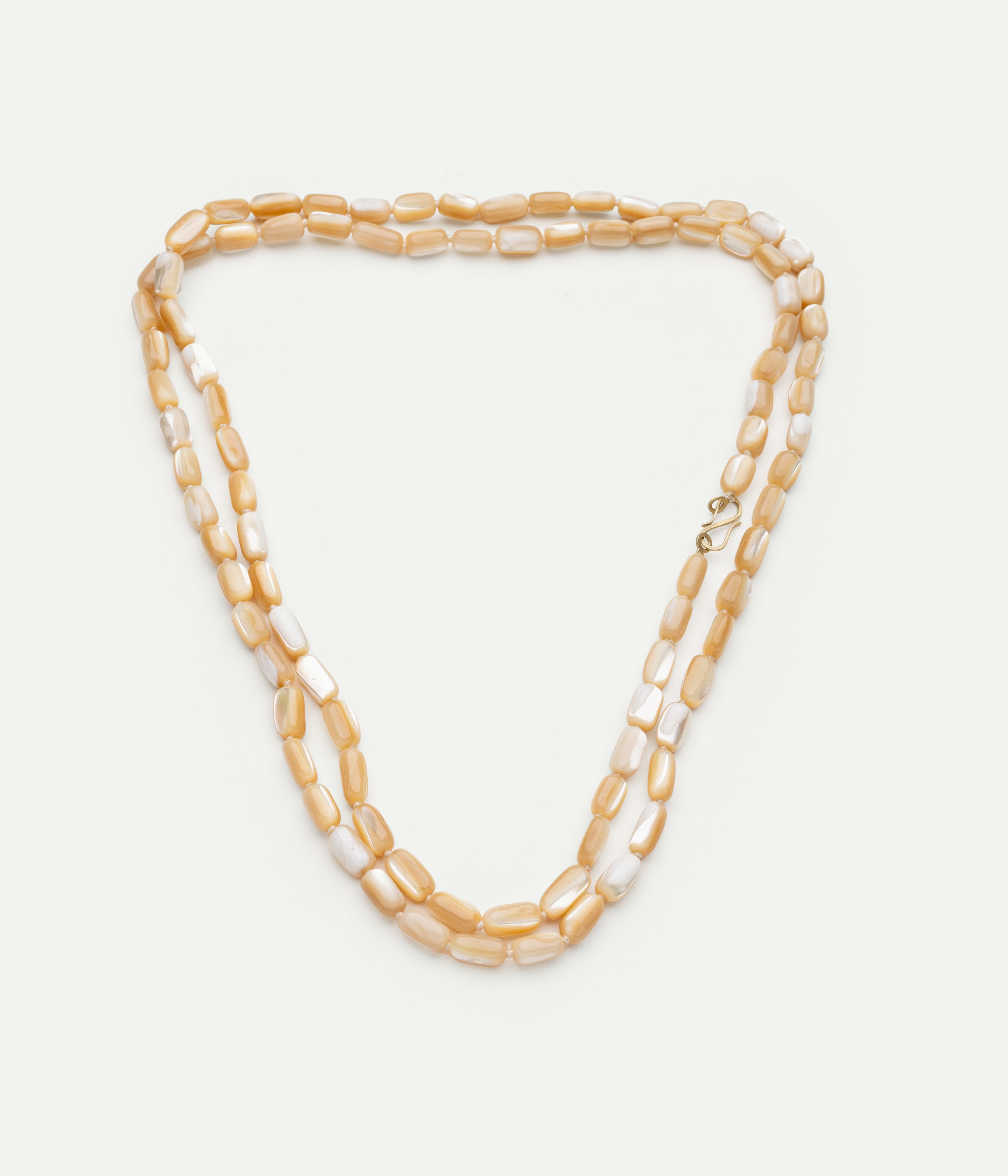 L Paulette Mother-of-pearl necklace