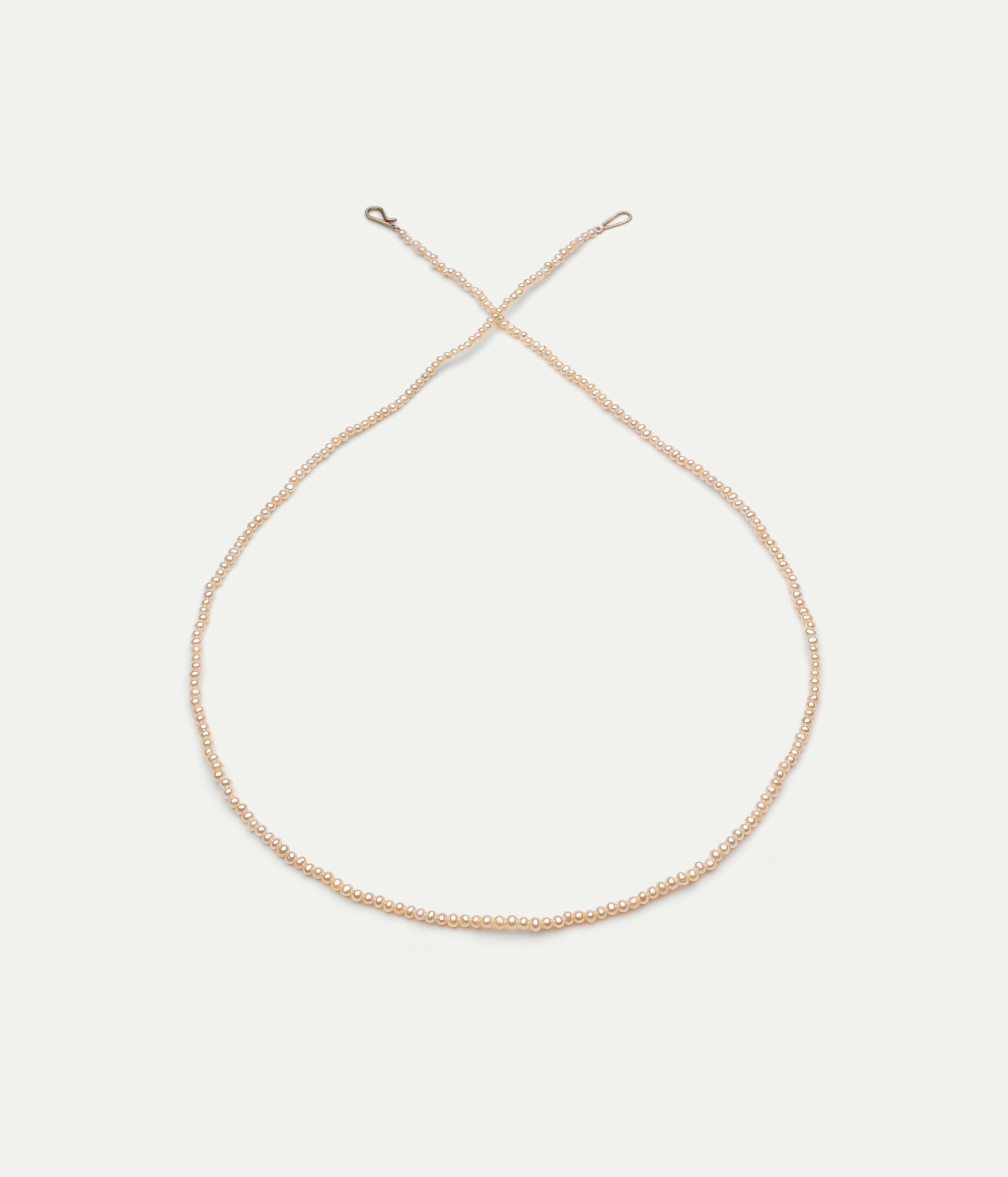 Babe Flea white gold and pearls