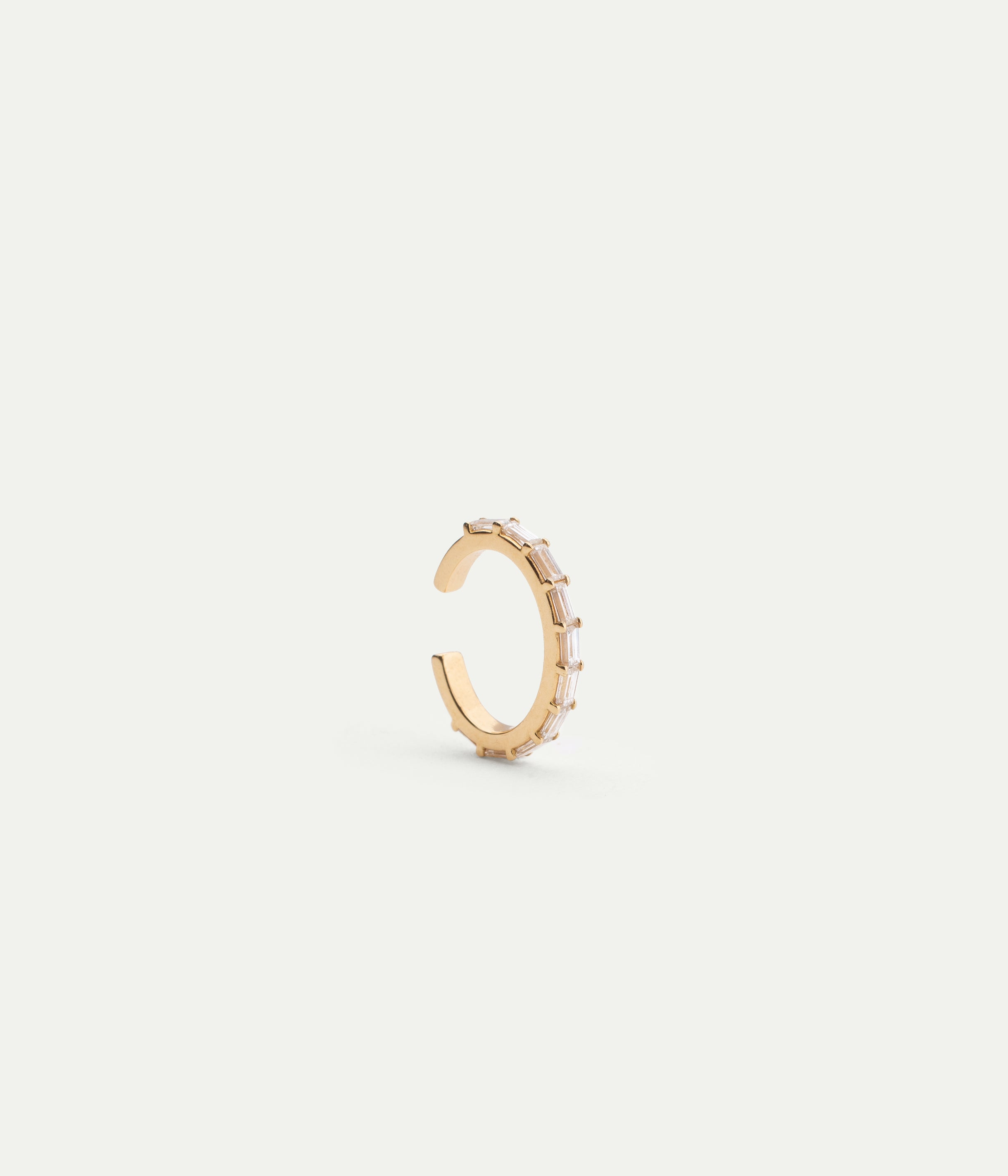 Helena yellow gold and baguette diamonds earcuff
