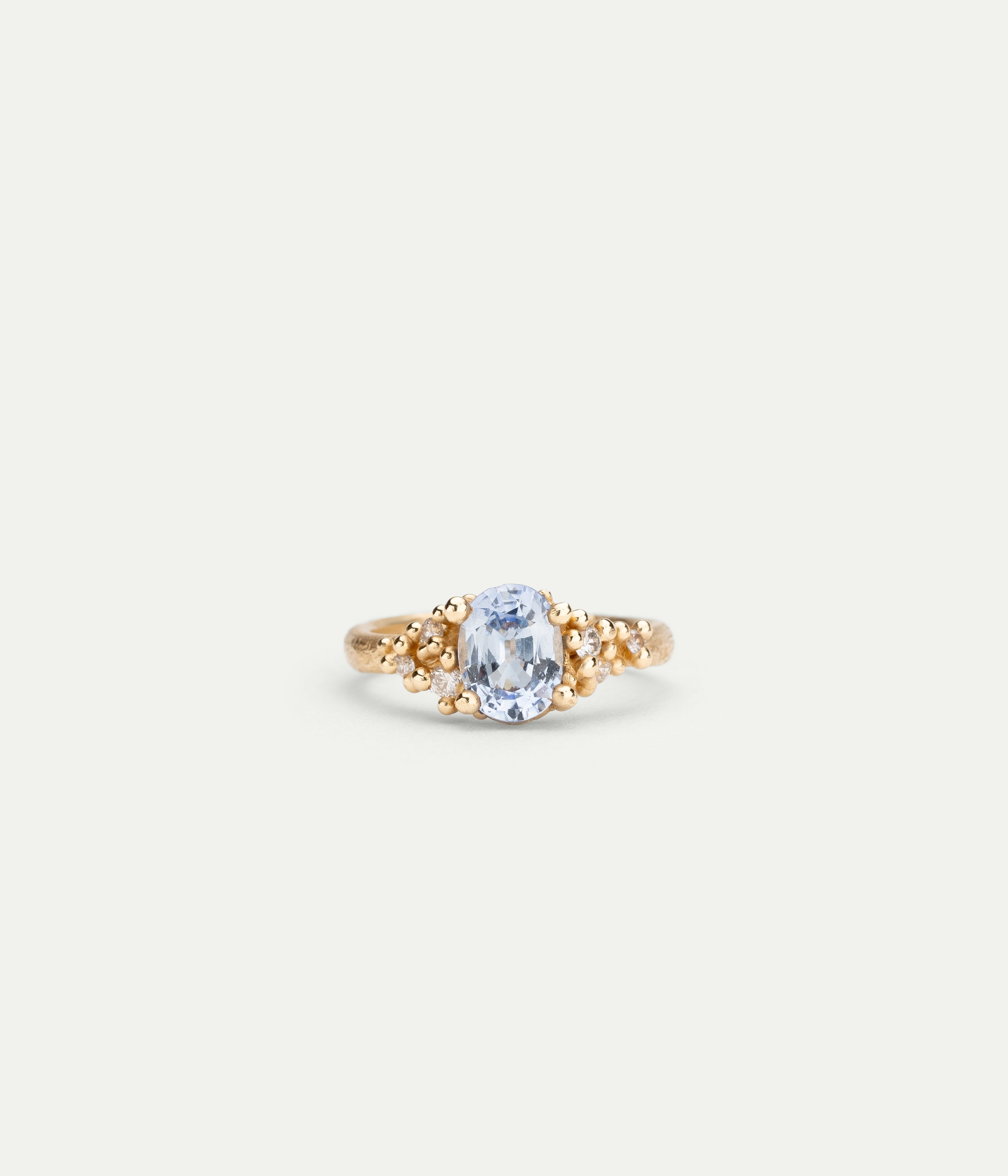 Granules blue sapphire ring