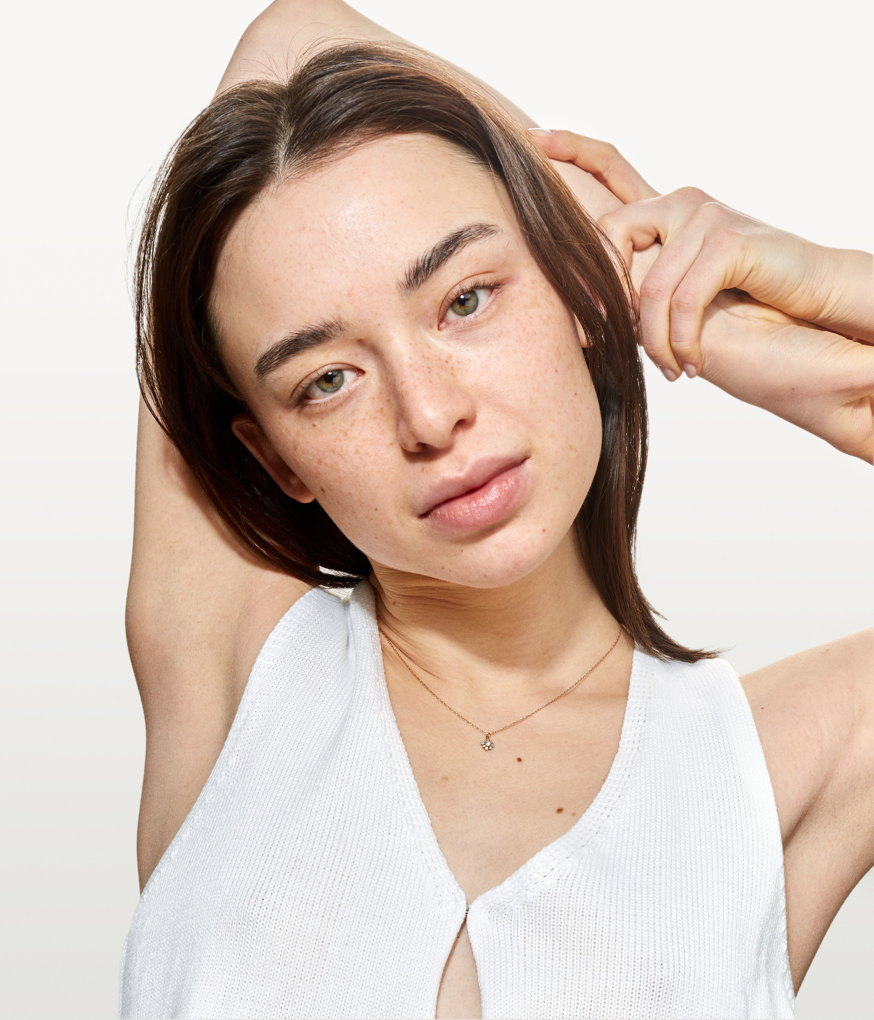 Fleur yellow gold and diamonds necklace