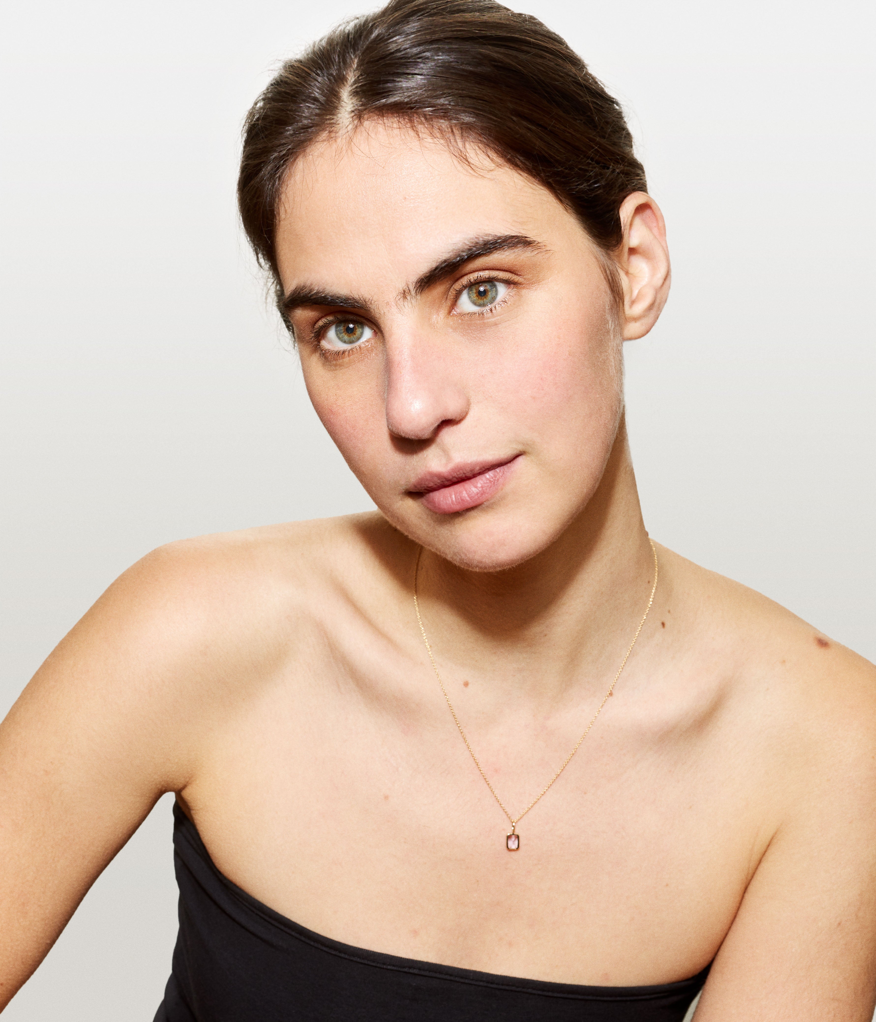 Dancing Drop Yellow gold & Amethyst Pendant