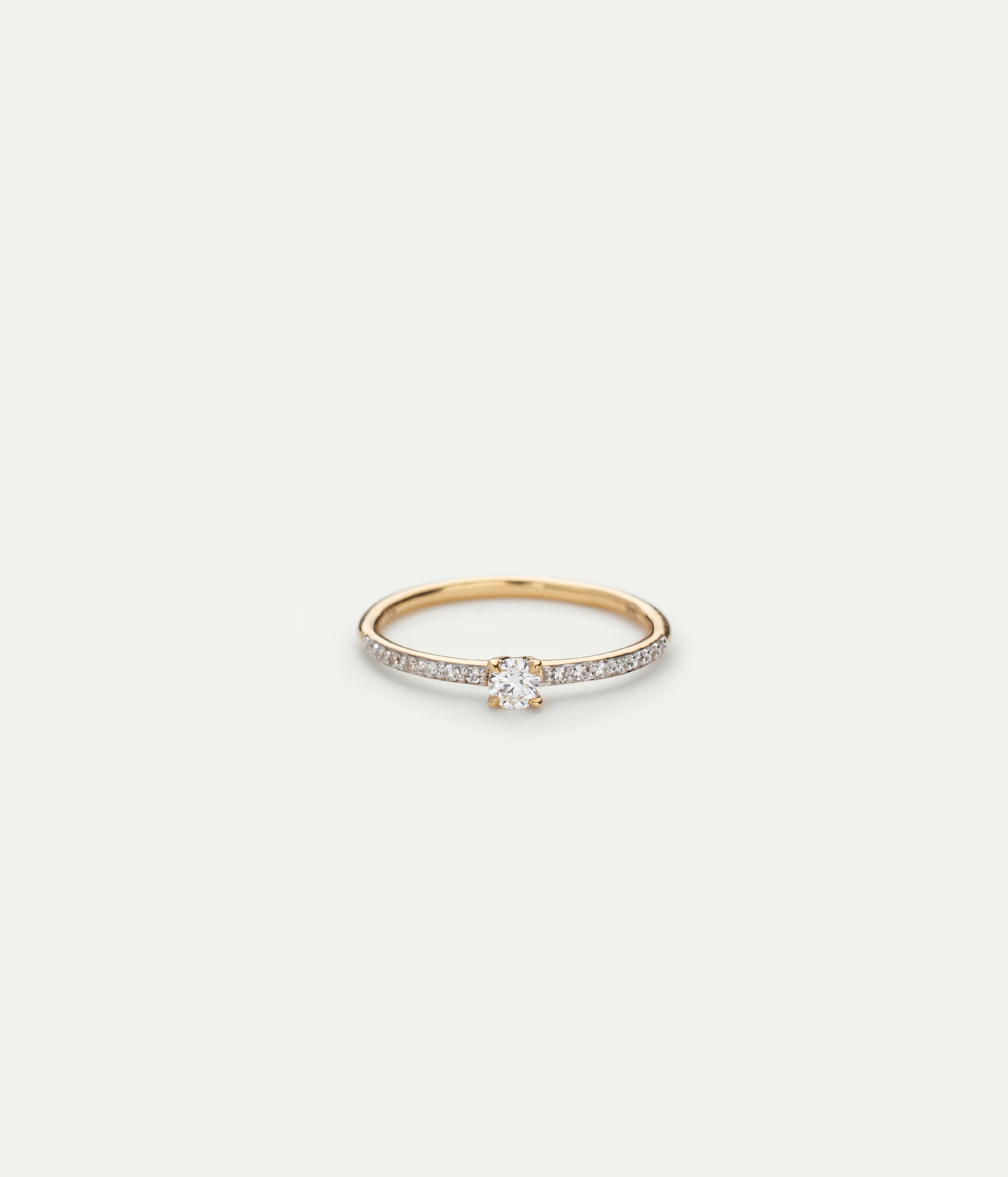 Solitaire yellow gold engagement ring