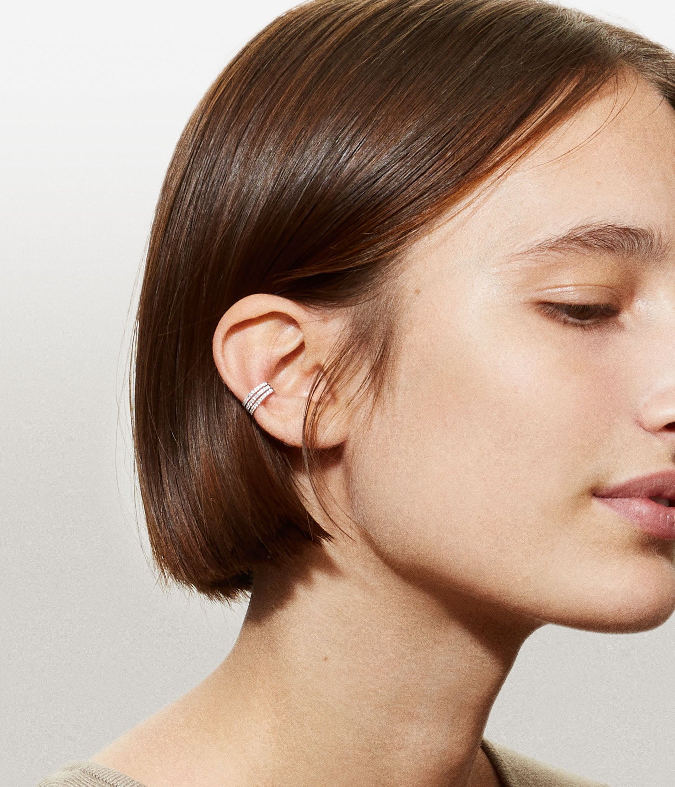 Joséphine white gold and diamonds earcuff