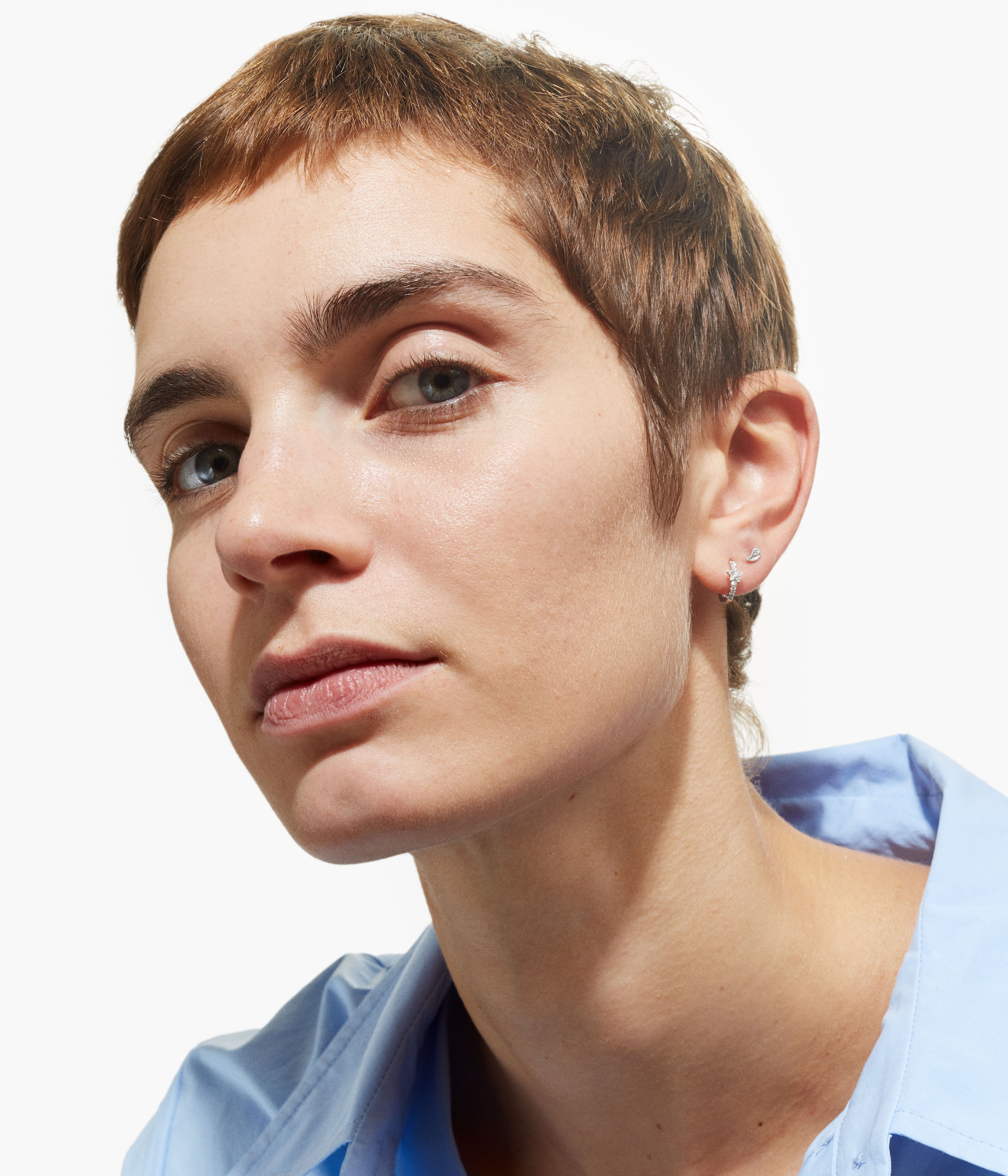 Paisley white gold and diamond left single stud