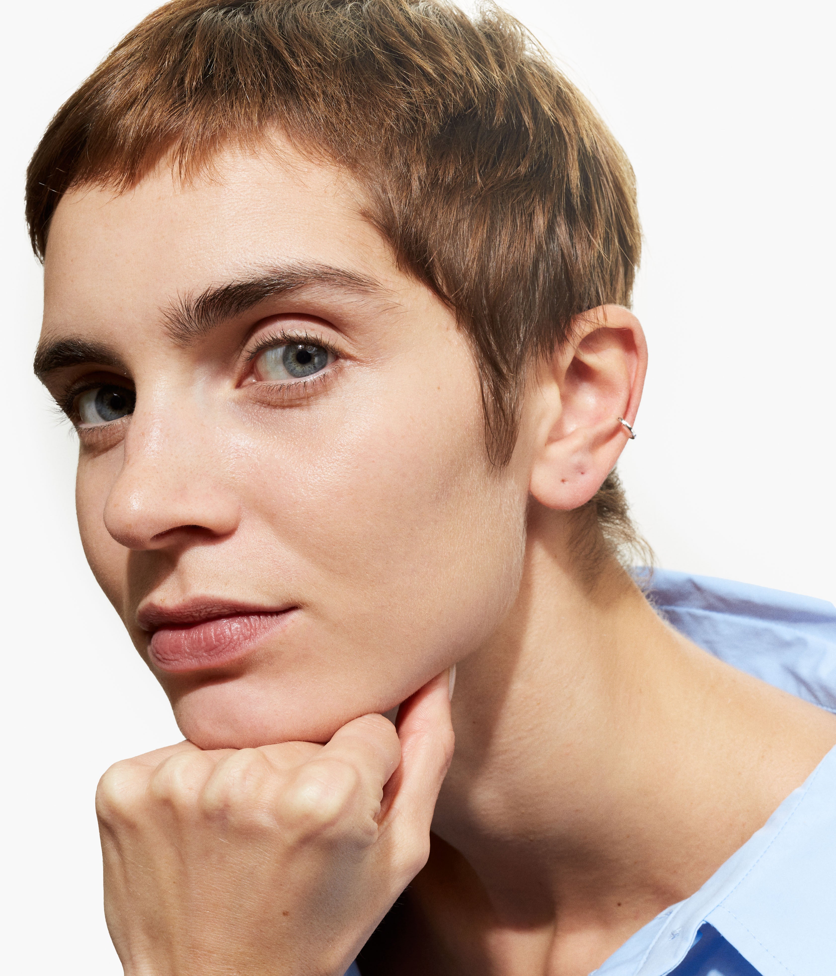 Suzanne white gold earcuff