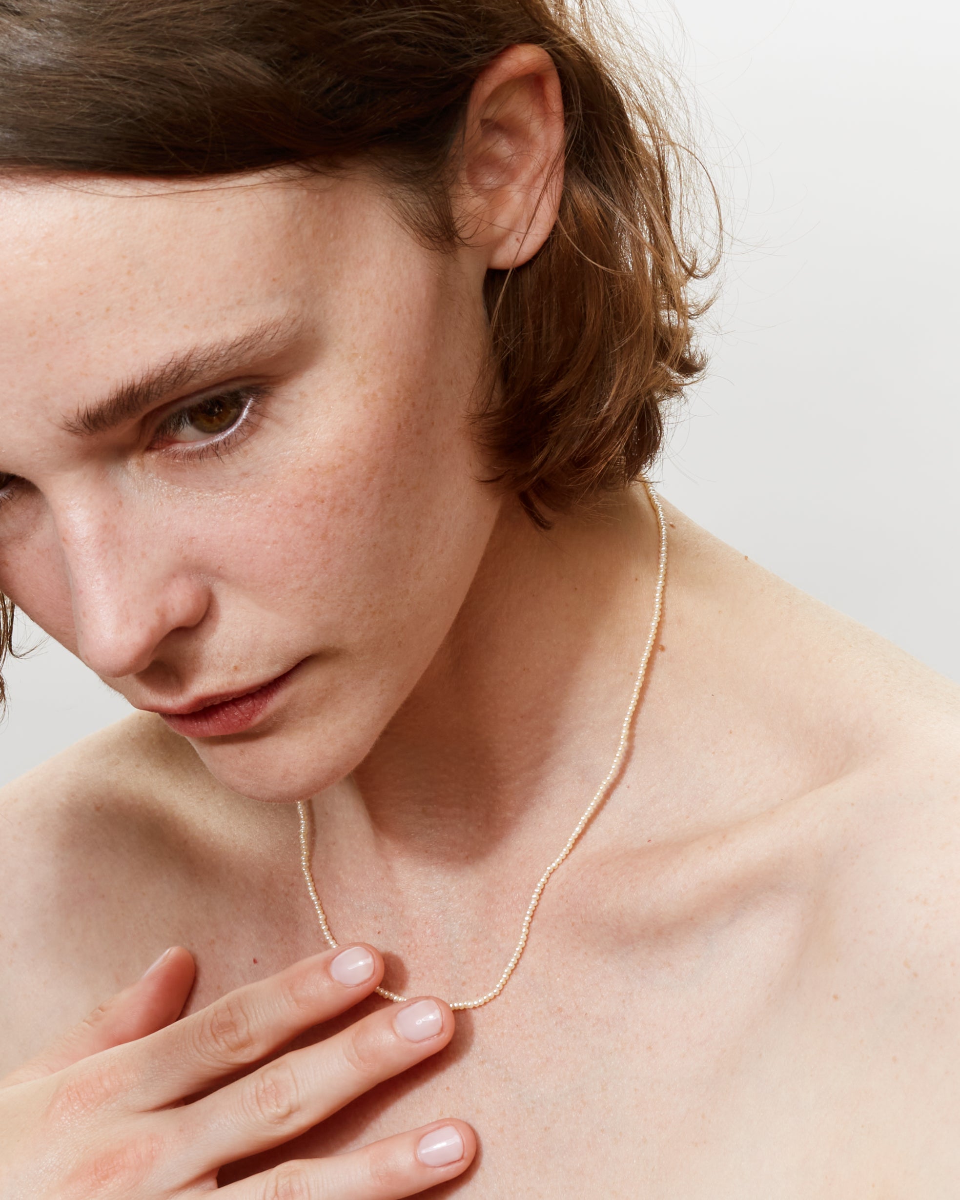 Babe Flea white gold and pearls