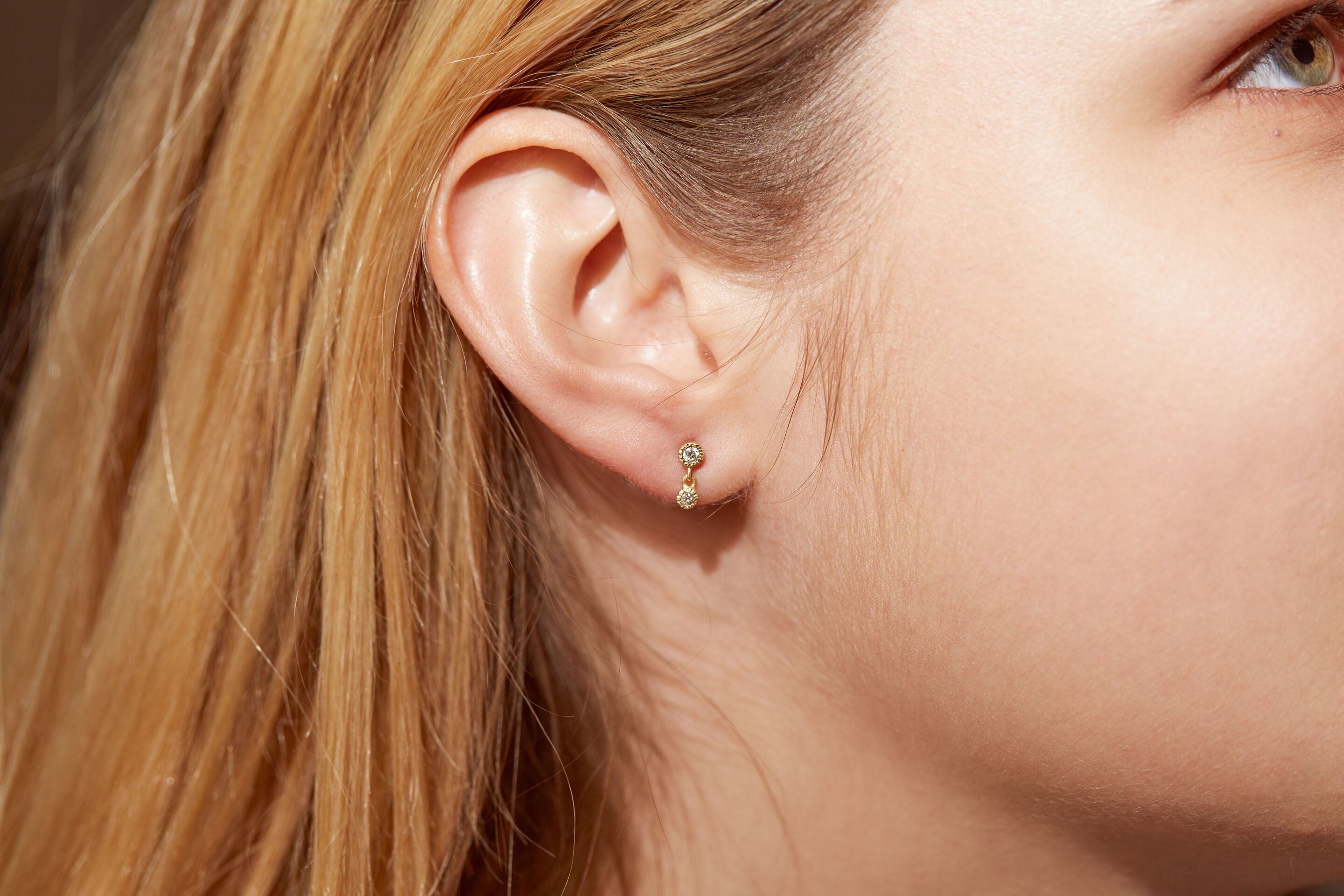 Boucle d'oreille single Two Bezel