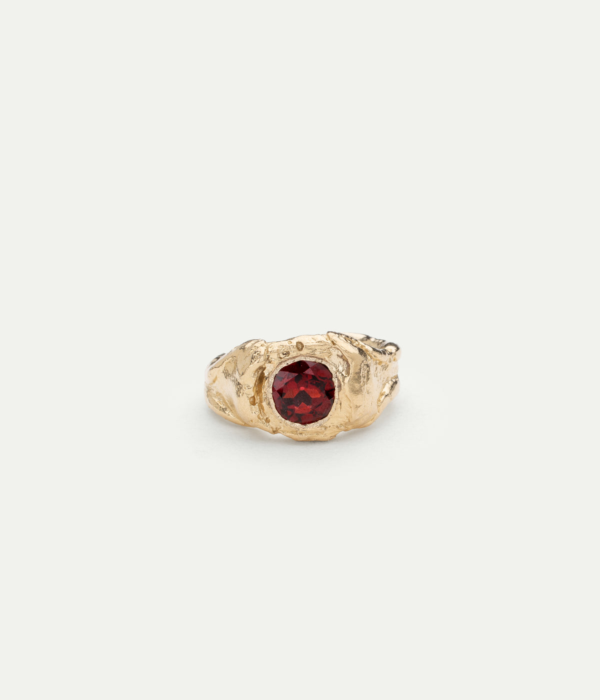 Signet garnet ring