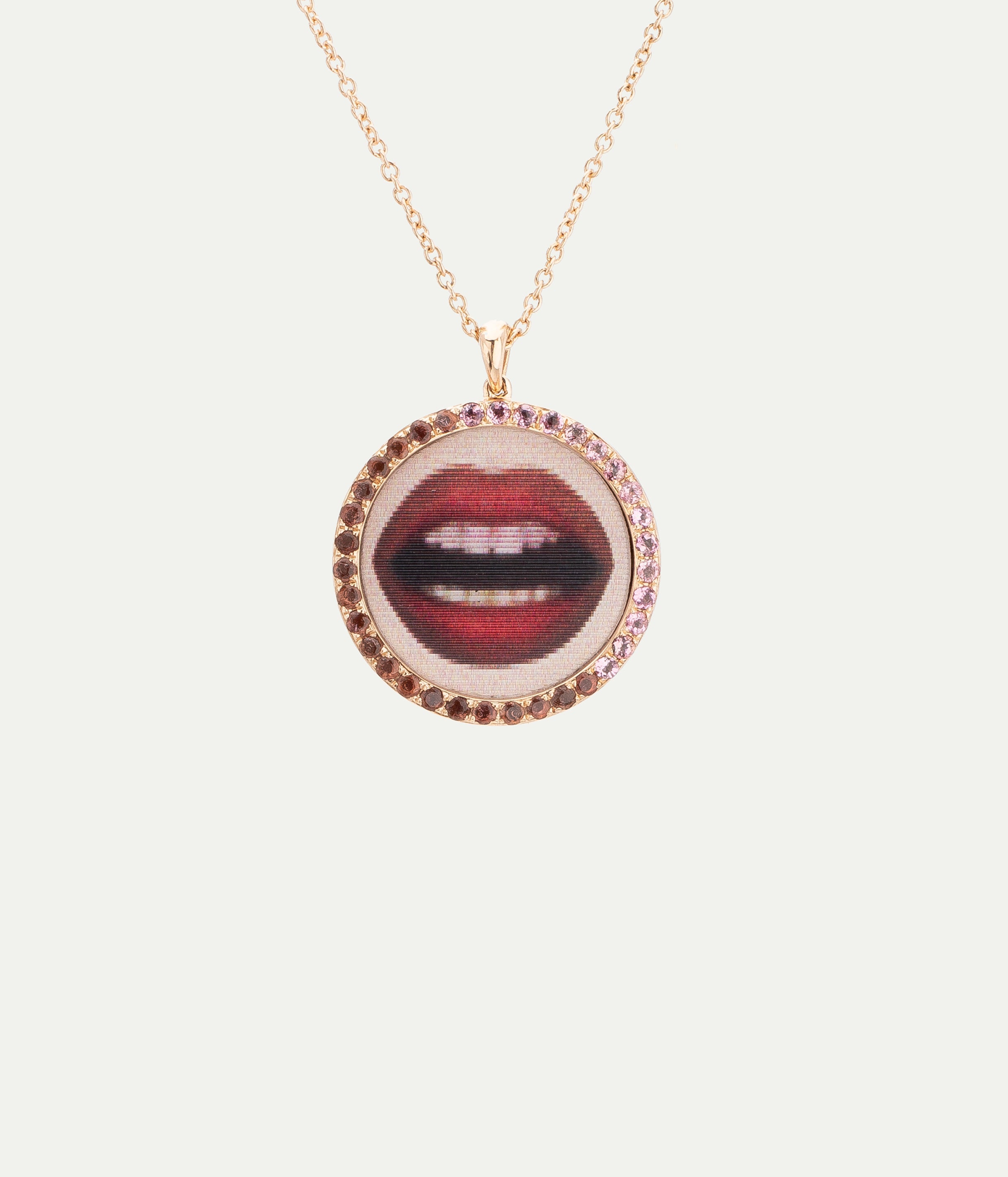 Be kissed necklace