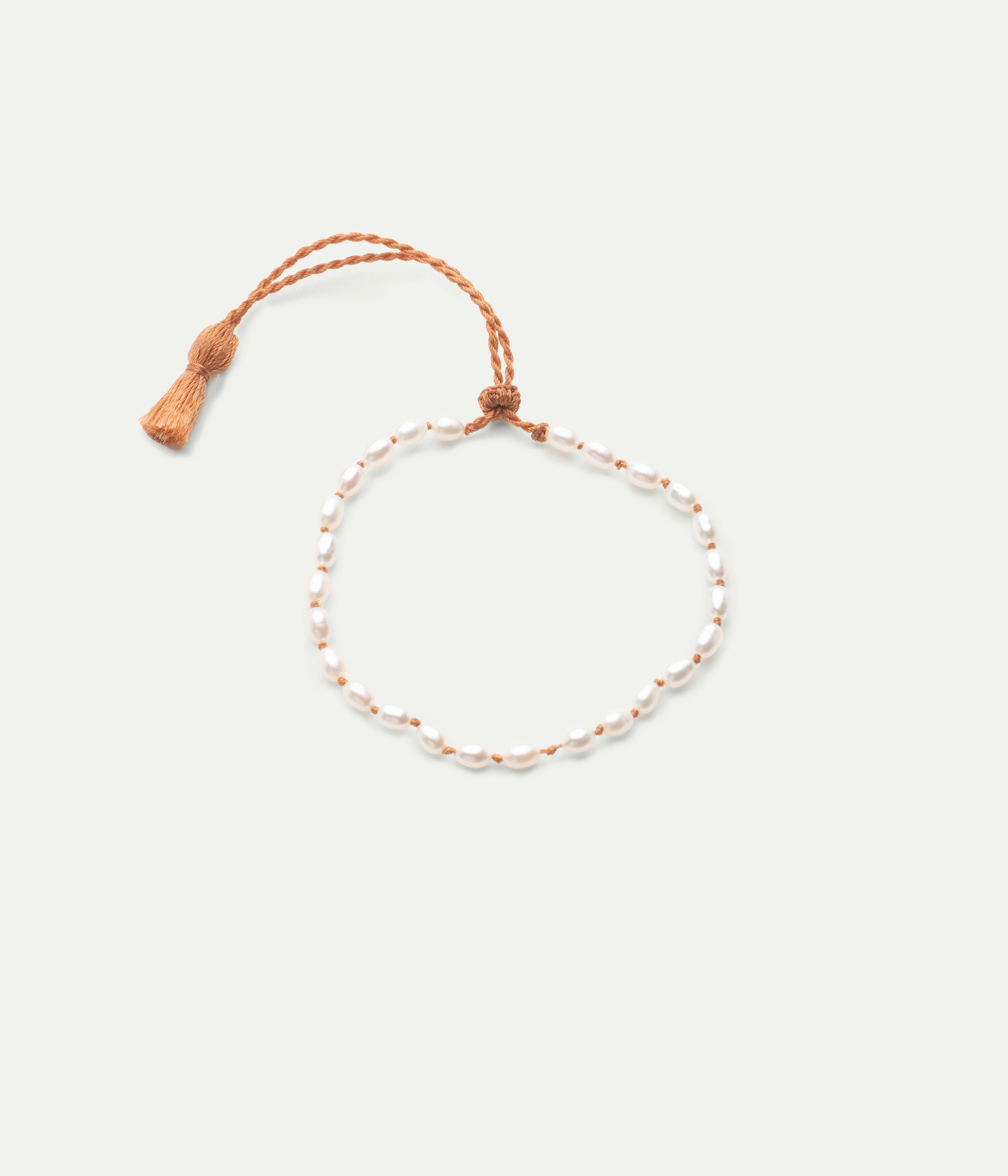 Pompom Medium pearls bracelet