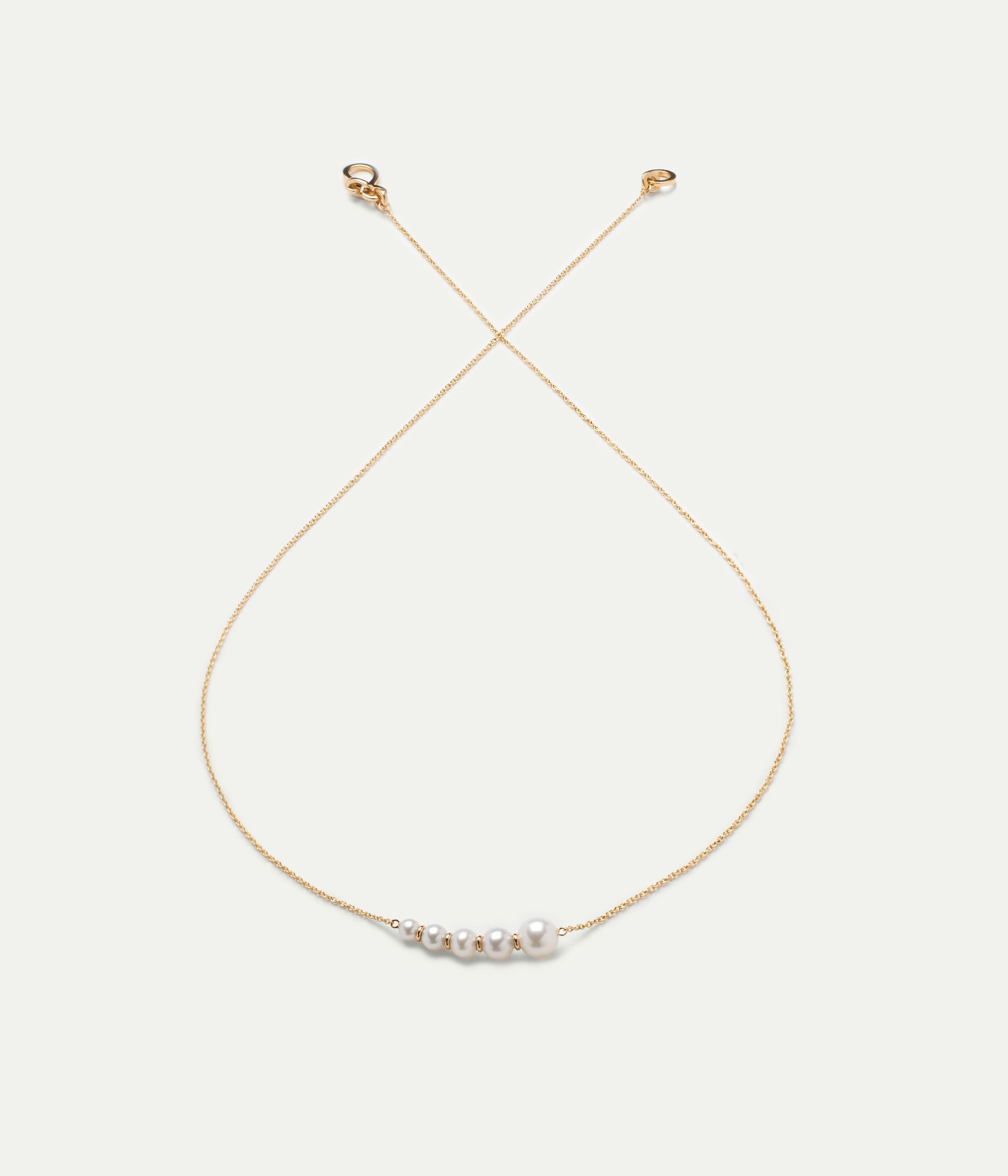 Lune pearl necklace