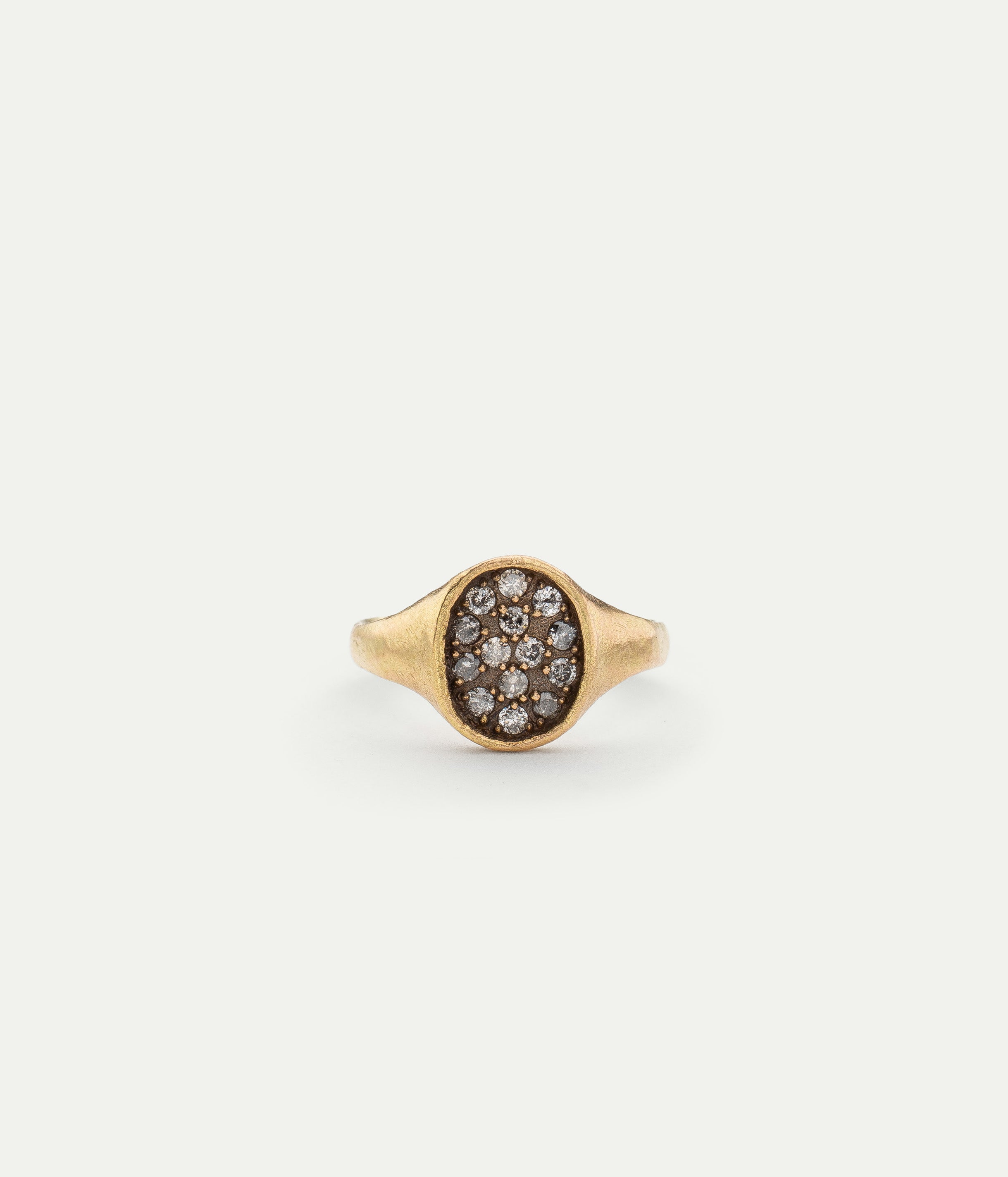 Léa yellow gold and diamond Signet ring