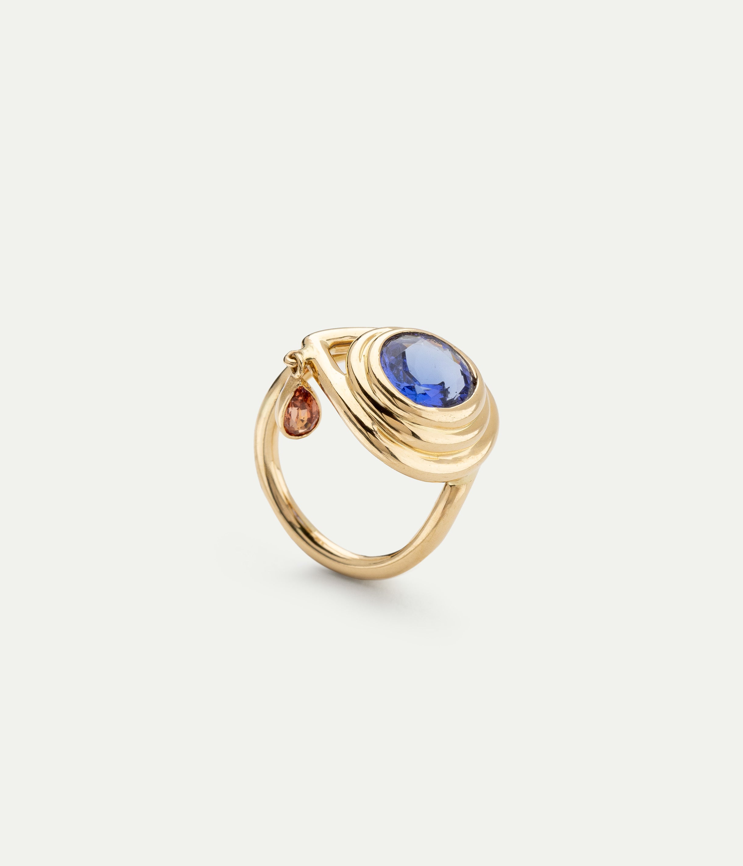 Bague Œil tanzanite et tourmaline