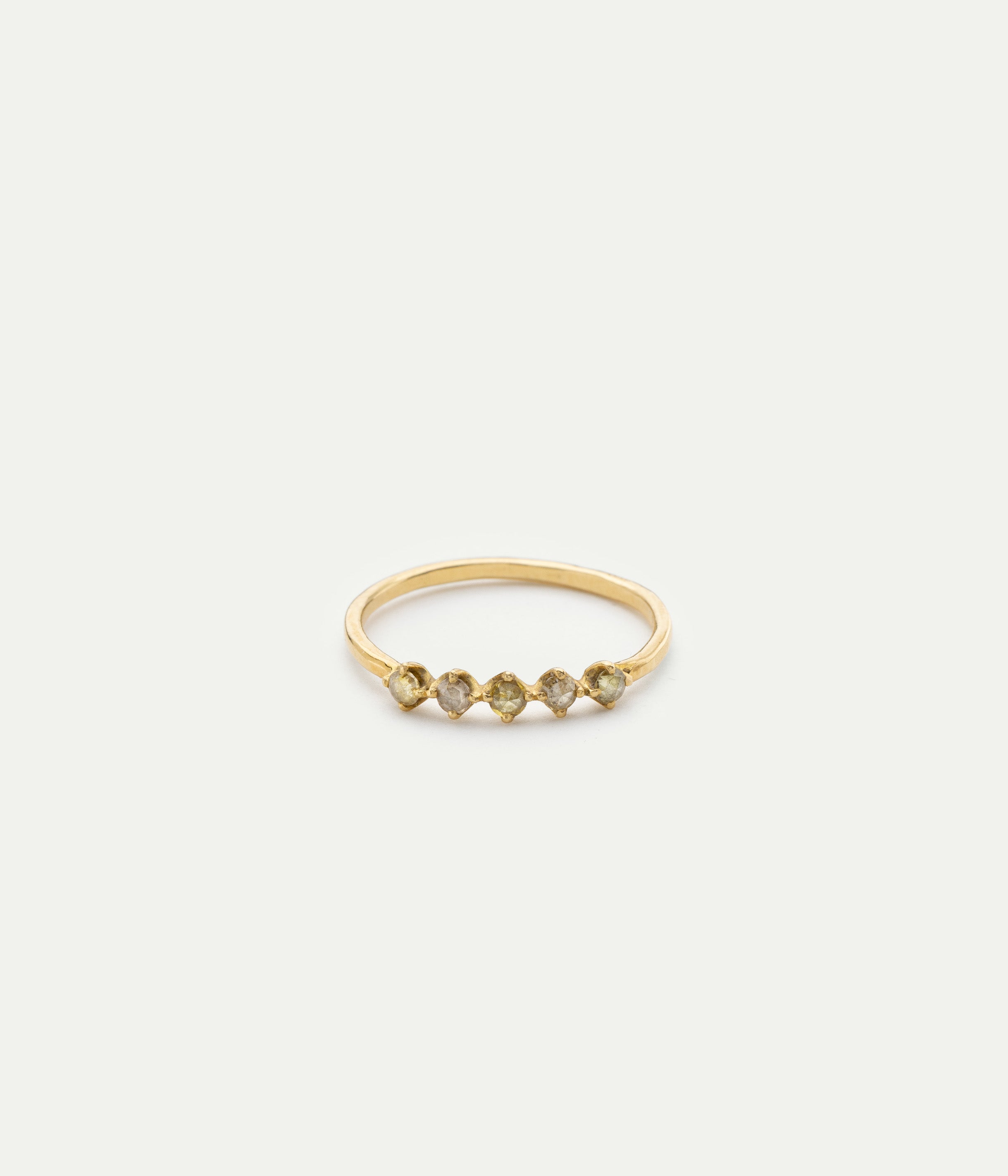 Five diamonds yellow gold ring