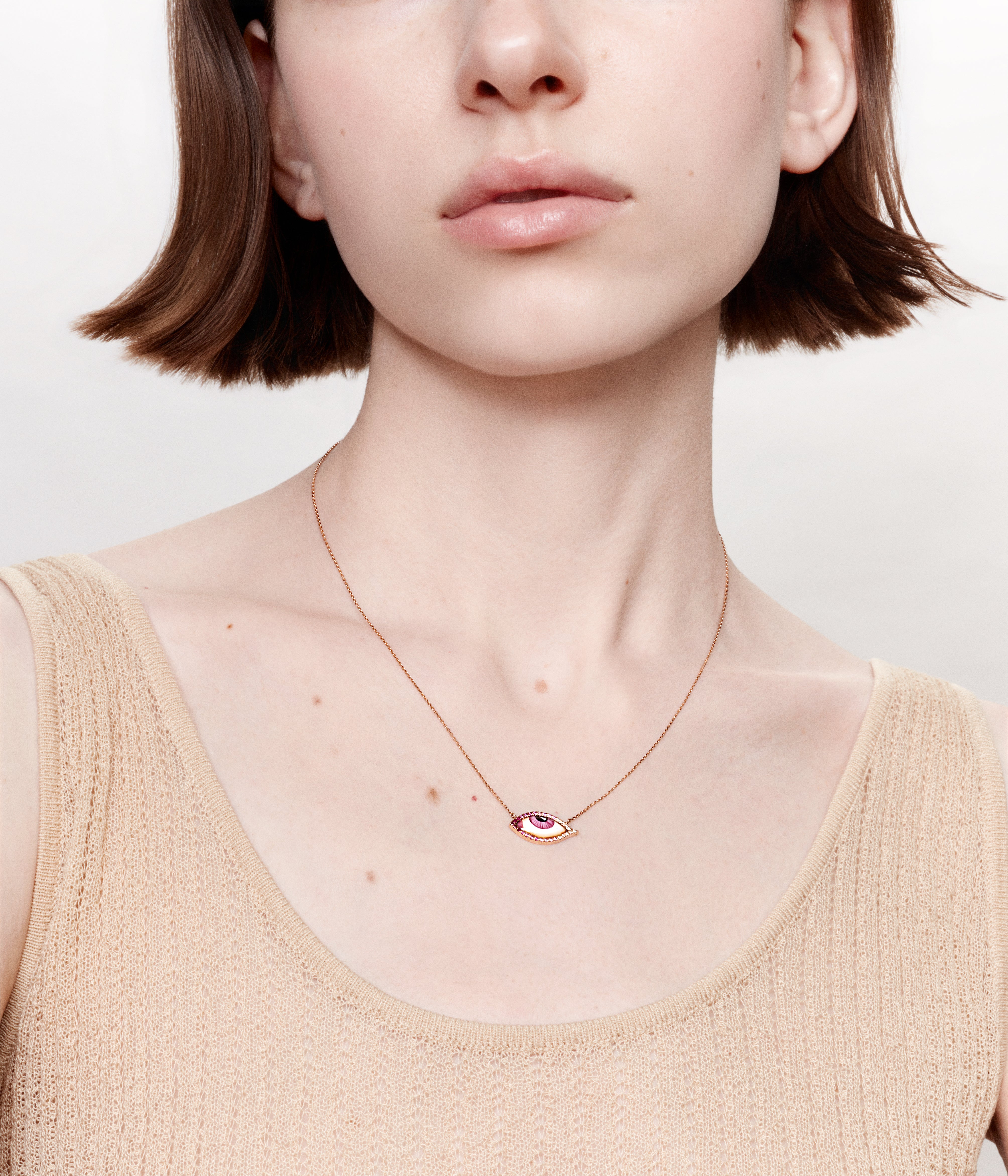 Petit Rose diamond necklace
