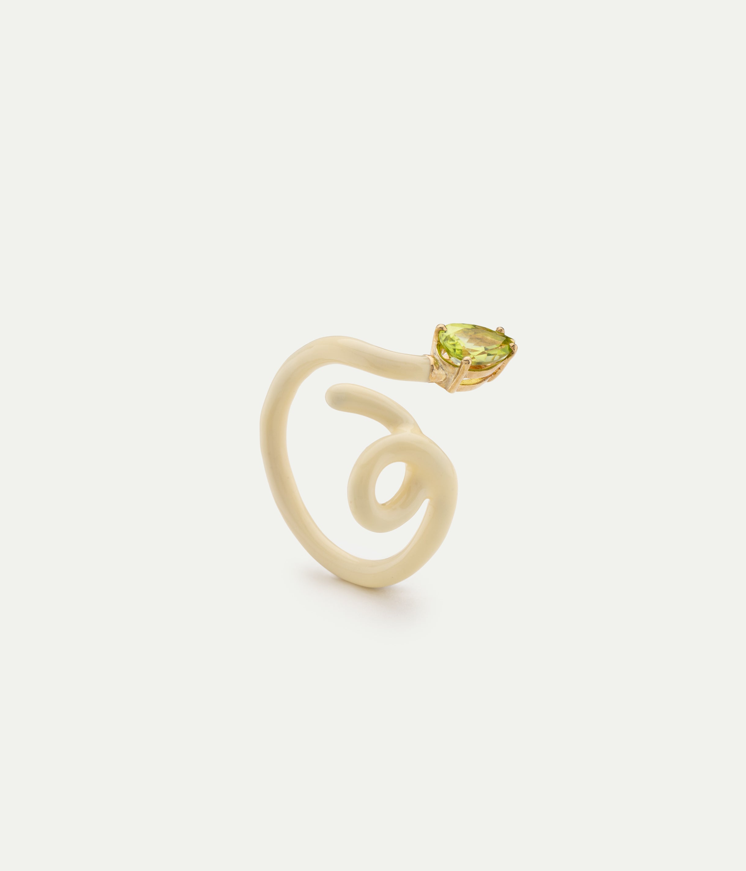 Baby Vine Panna peridot ring